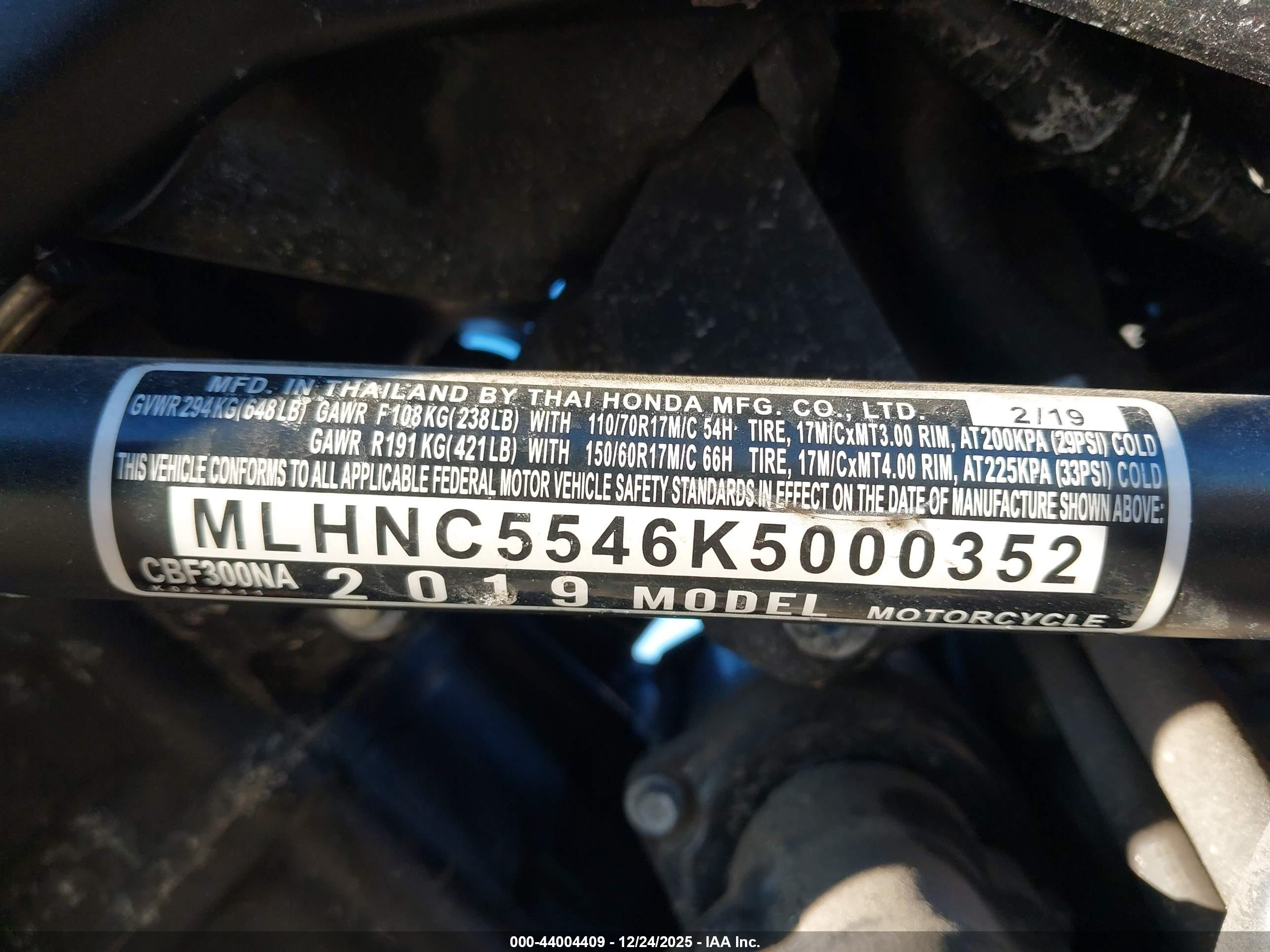 HONDA CBF300 image 10
