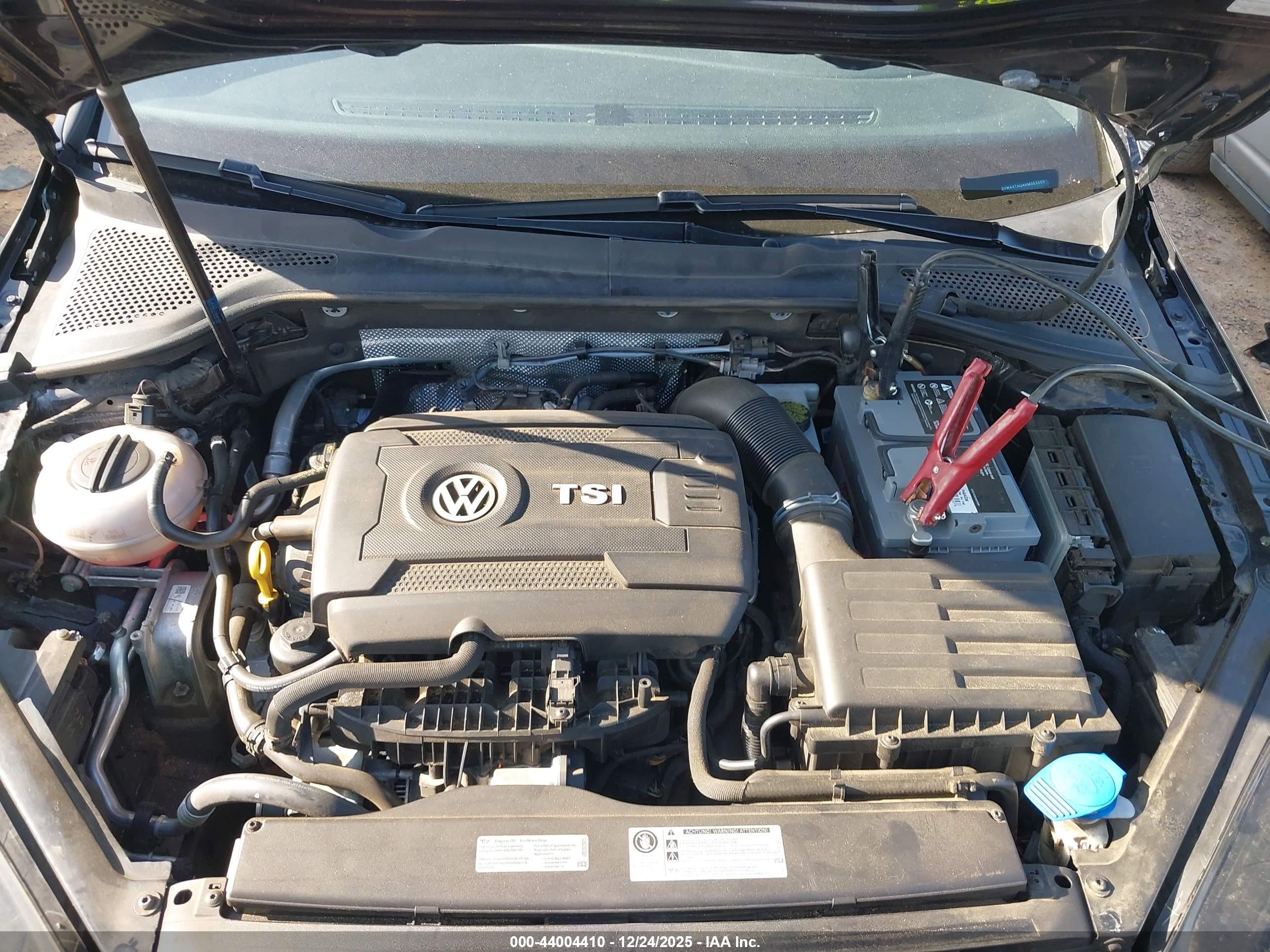 VOLKSWAGEN GOLF image 10