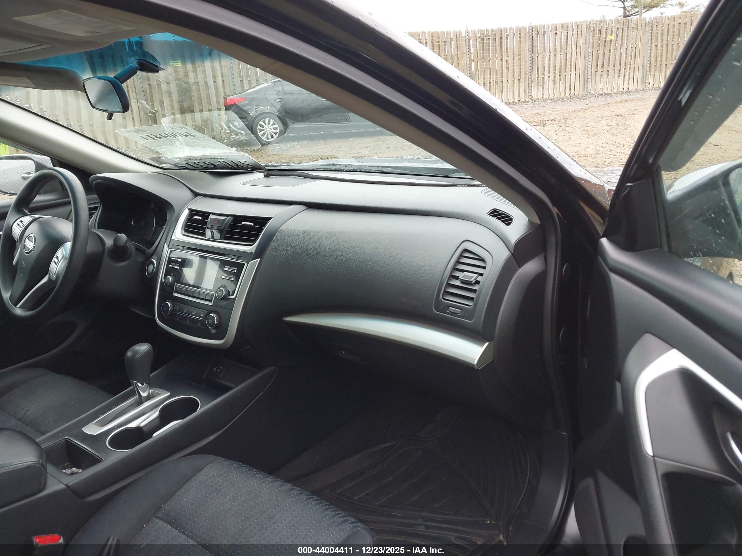 NISSAN ALTIMA image 5