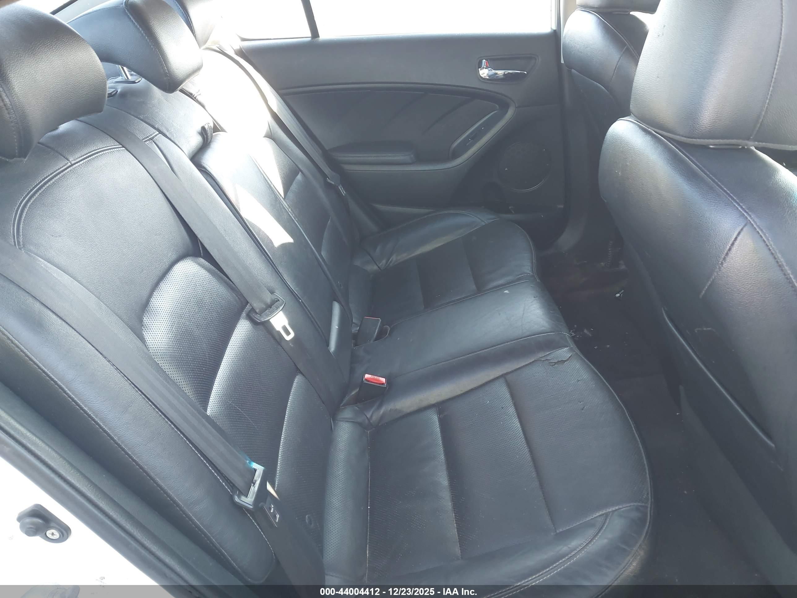 KIA FORTE image 8