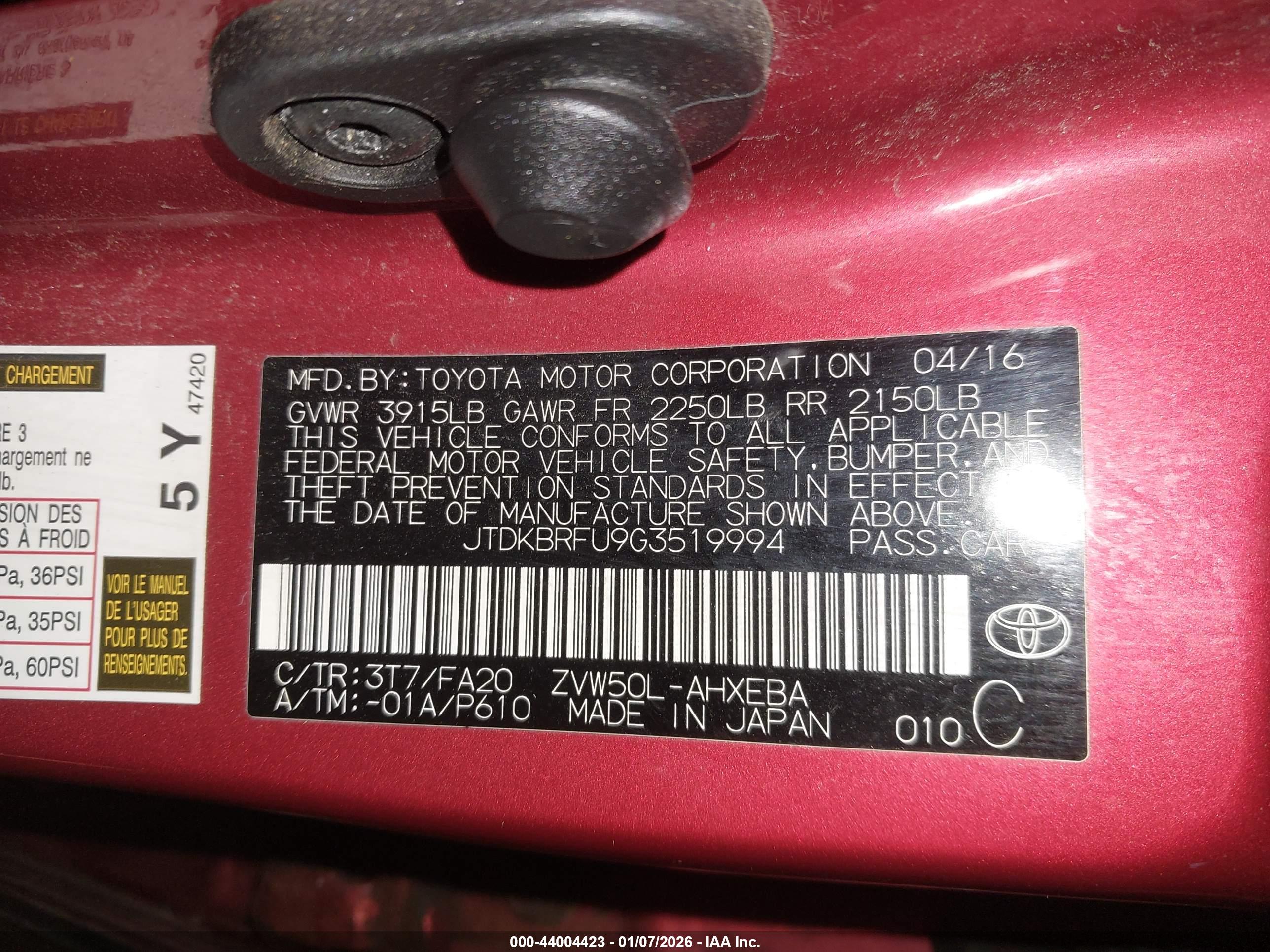 TOYOTA PRIUS image 9