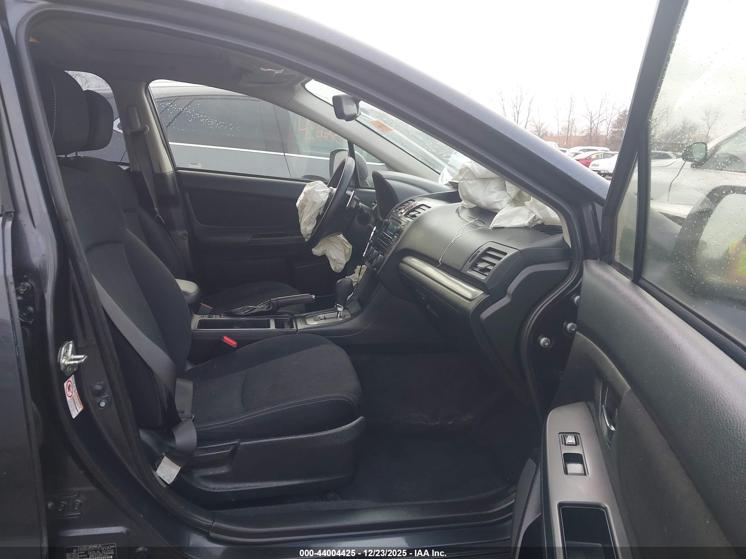 SUBARU XV image 5