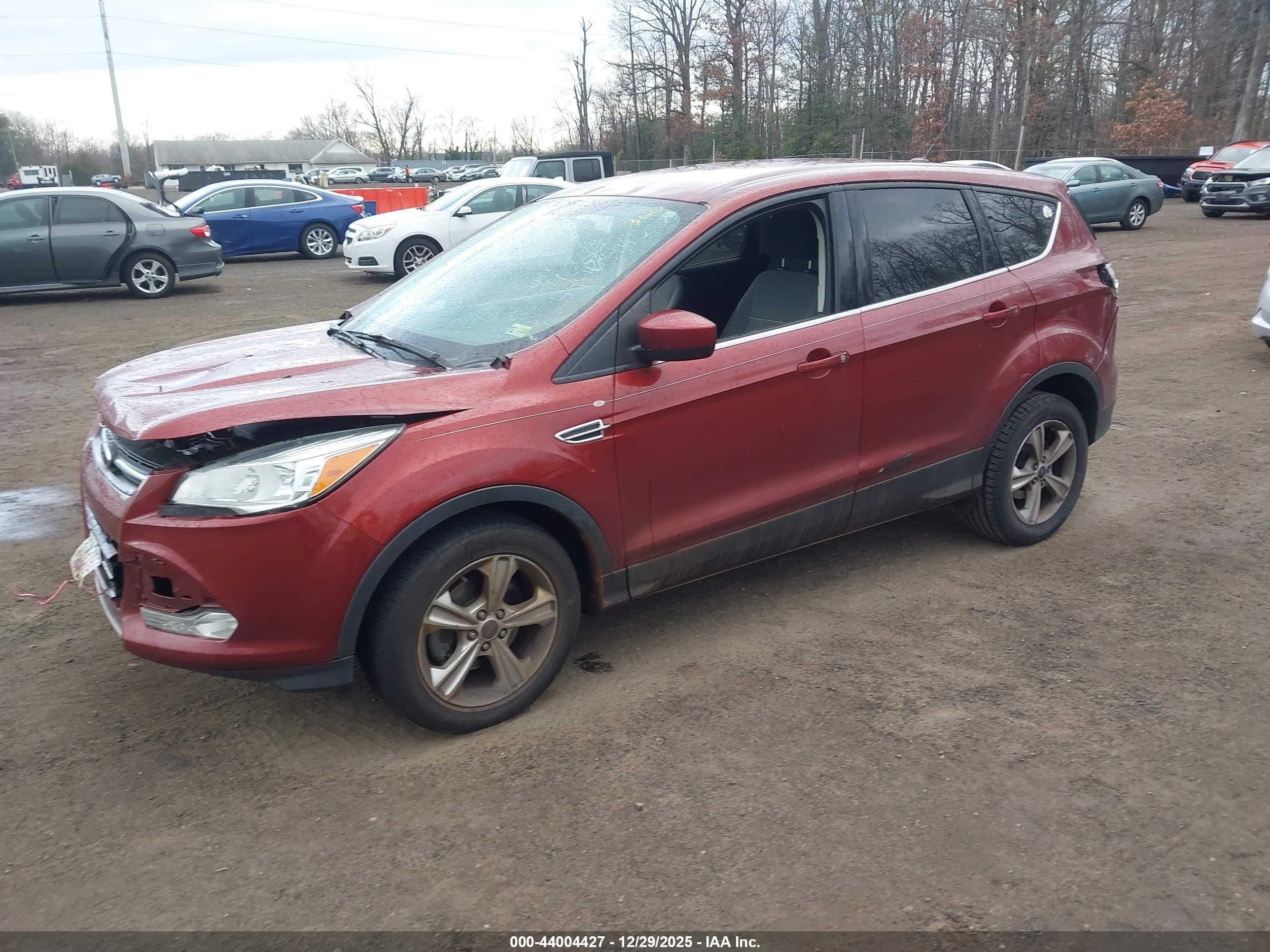 FORD ESCAPE image 2
