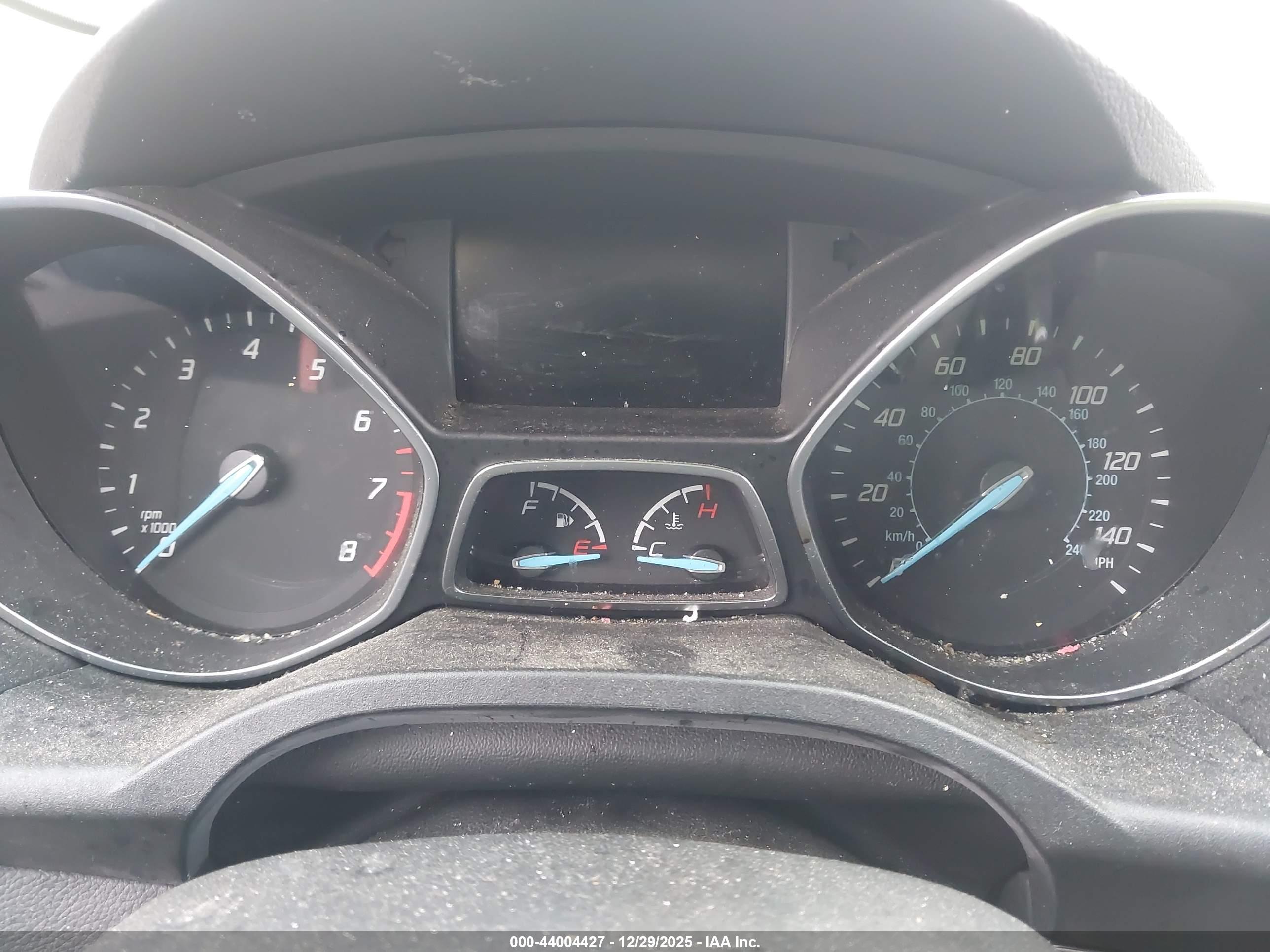 FORD ESCAPE image 7