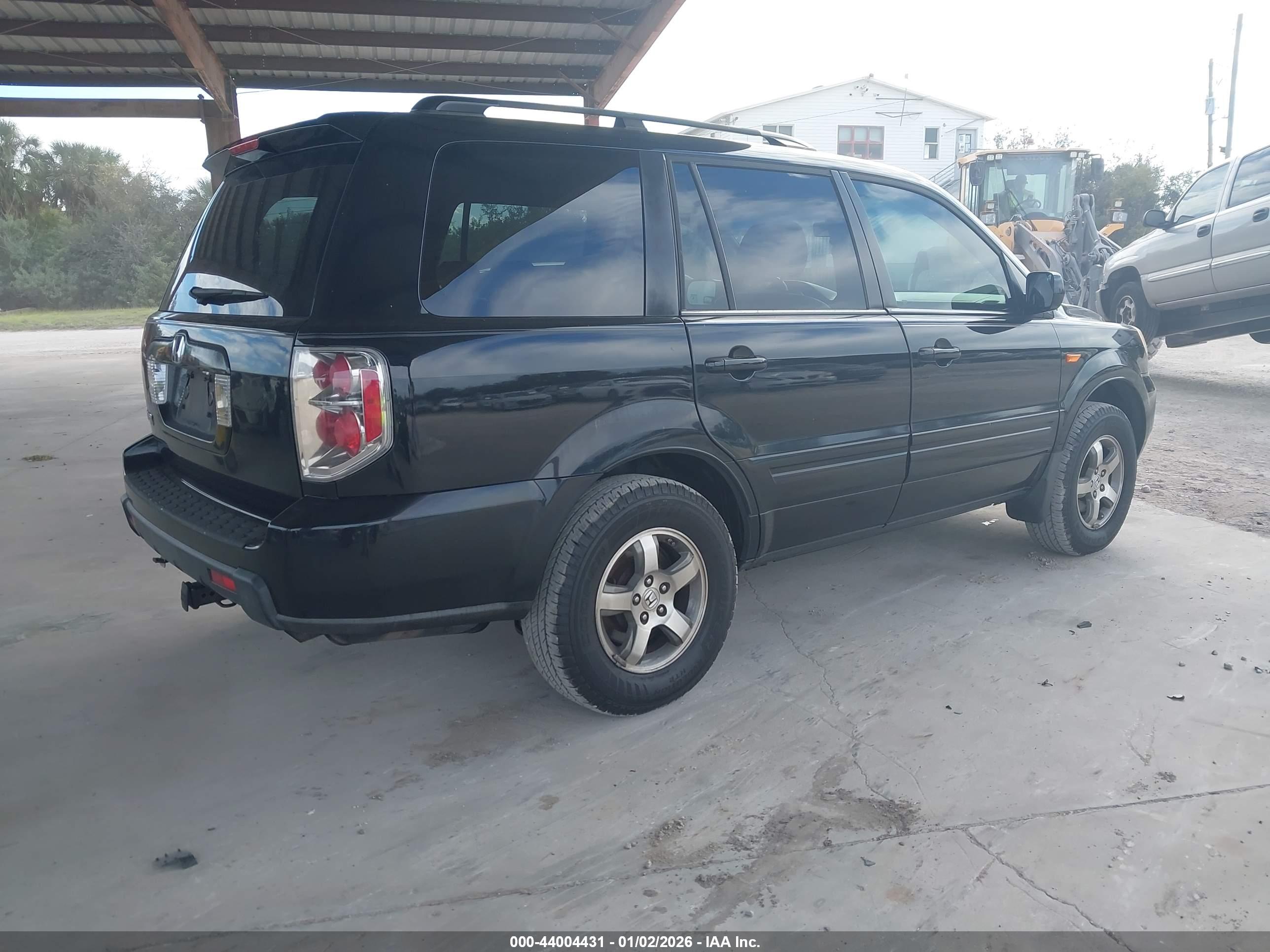HONDA PILOT image 4