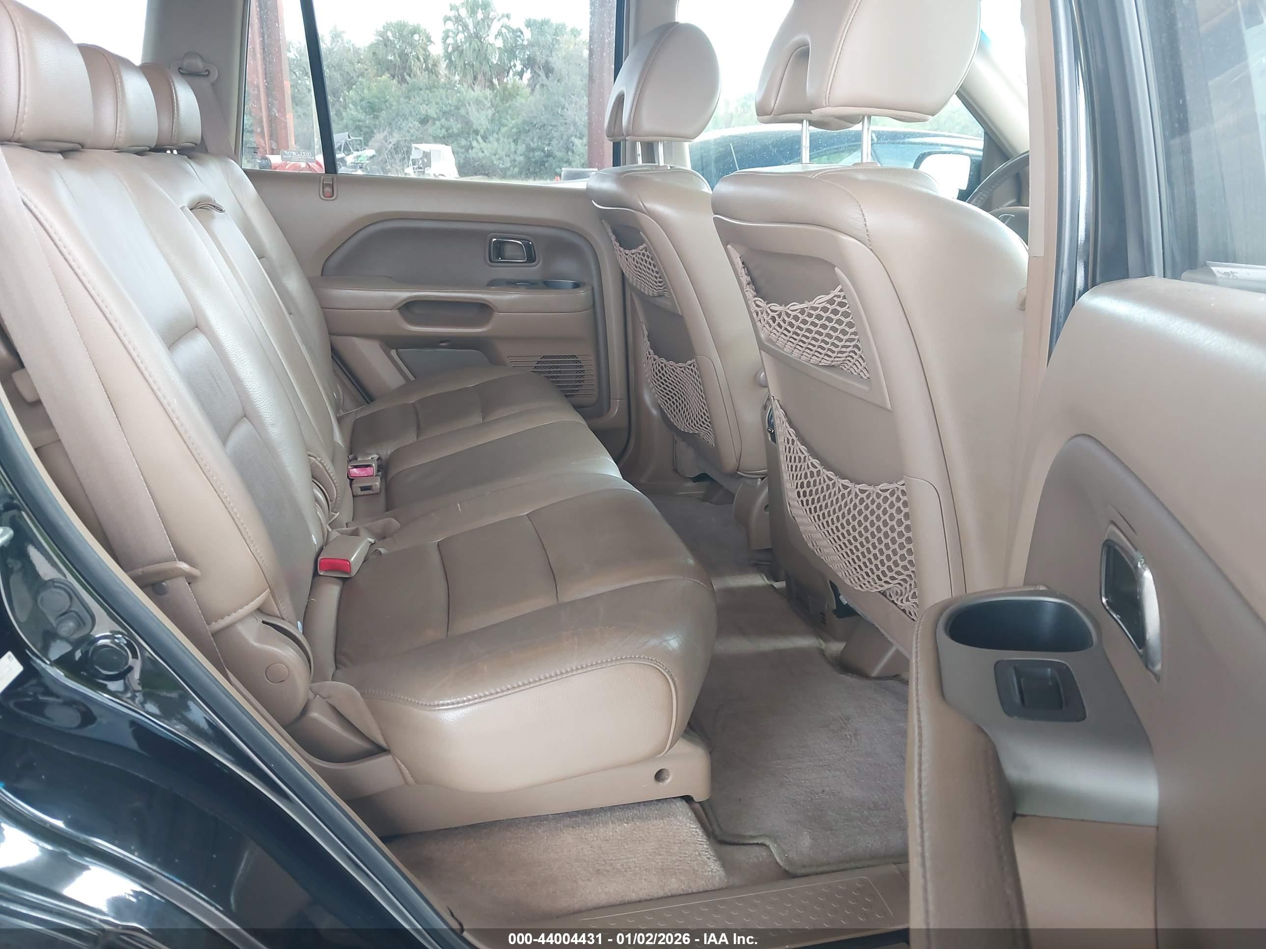 HONDA PILOT image 8