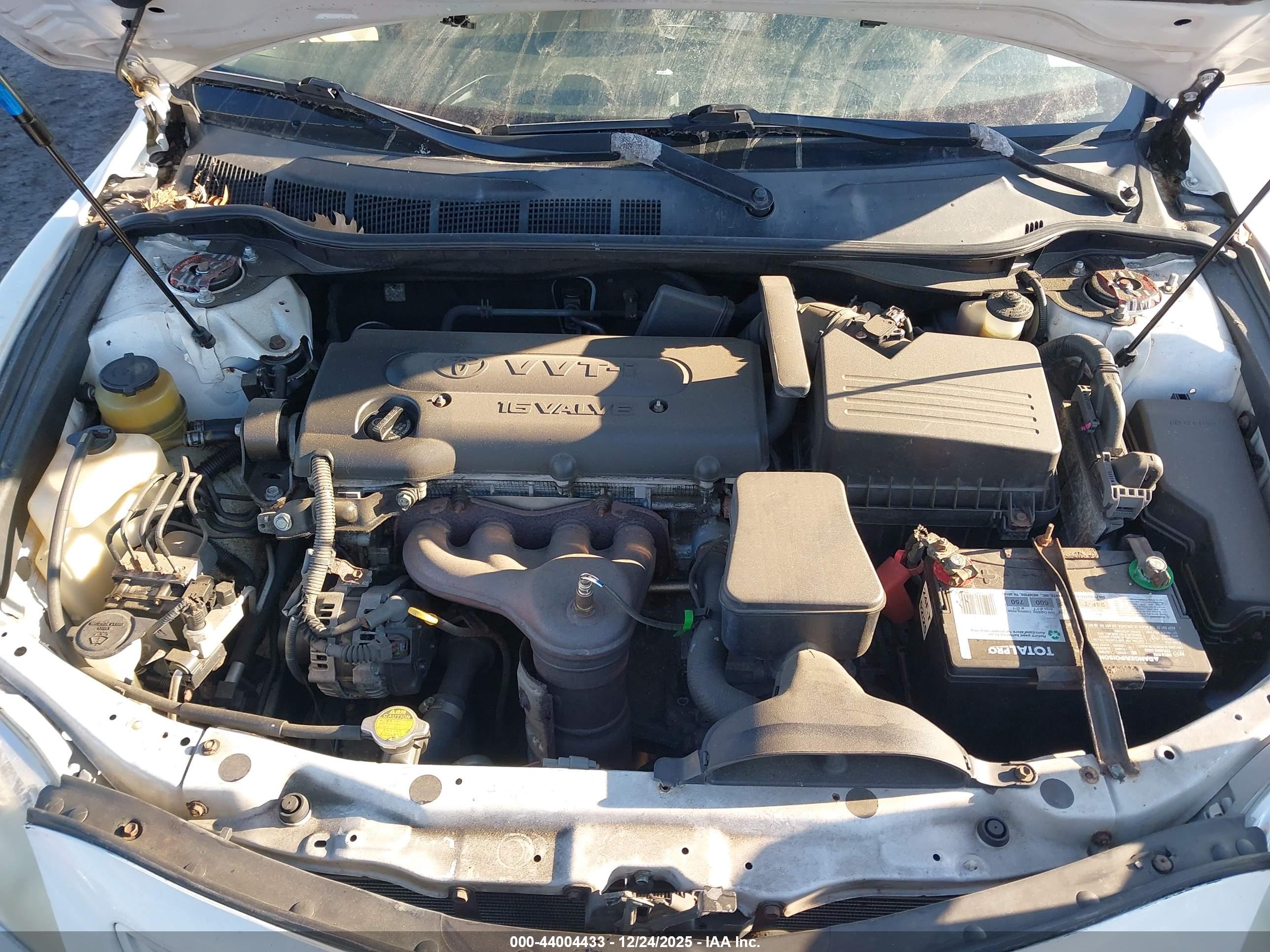 TOYOTA CAMRY image 10