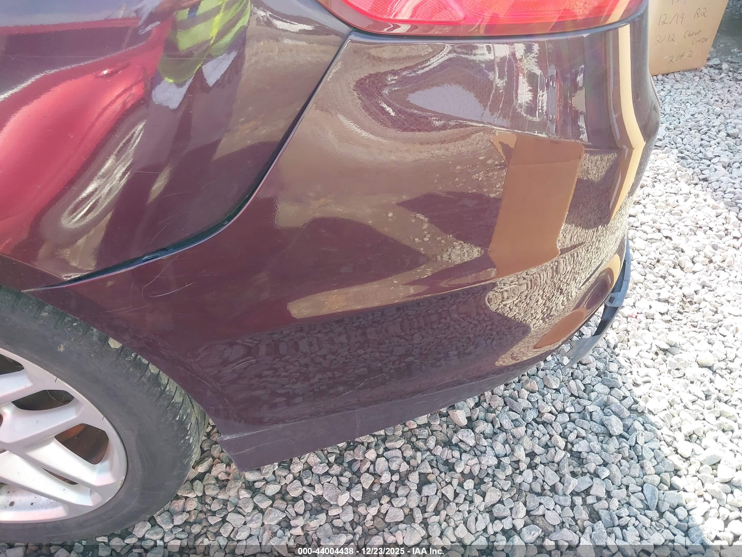 FORD FUSION image 6