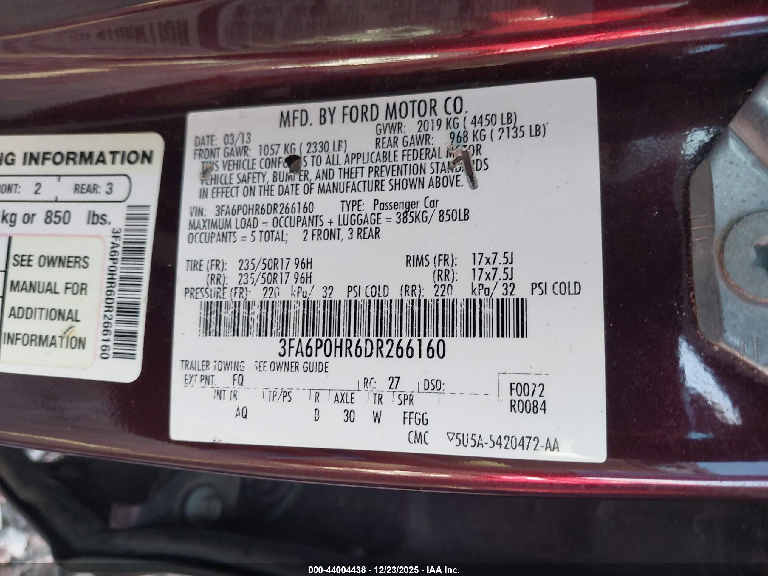 FORD FUSION image 9