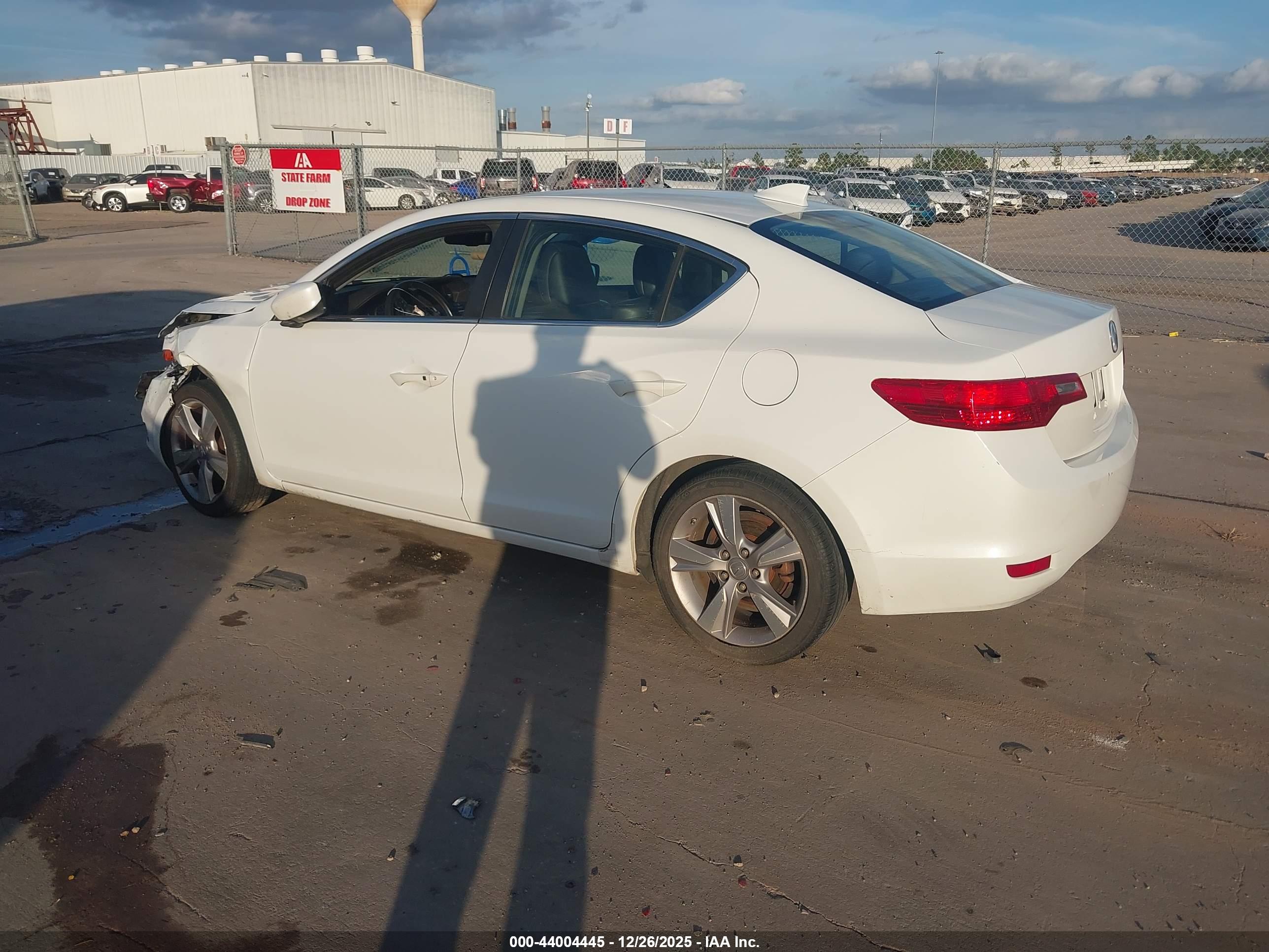 ACURA ILX image 3