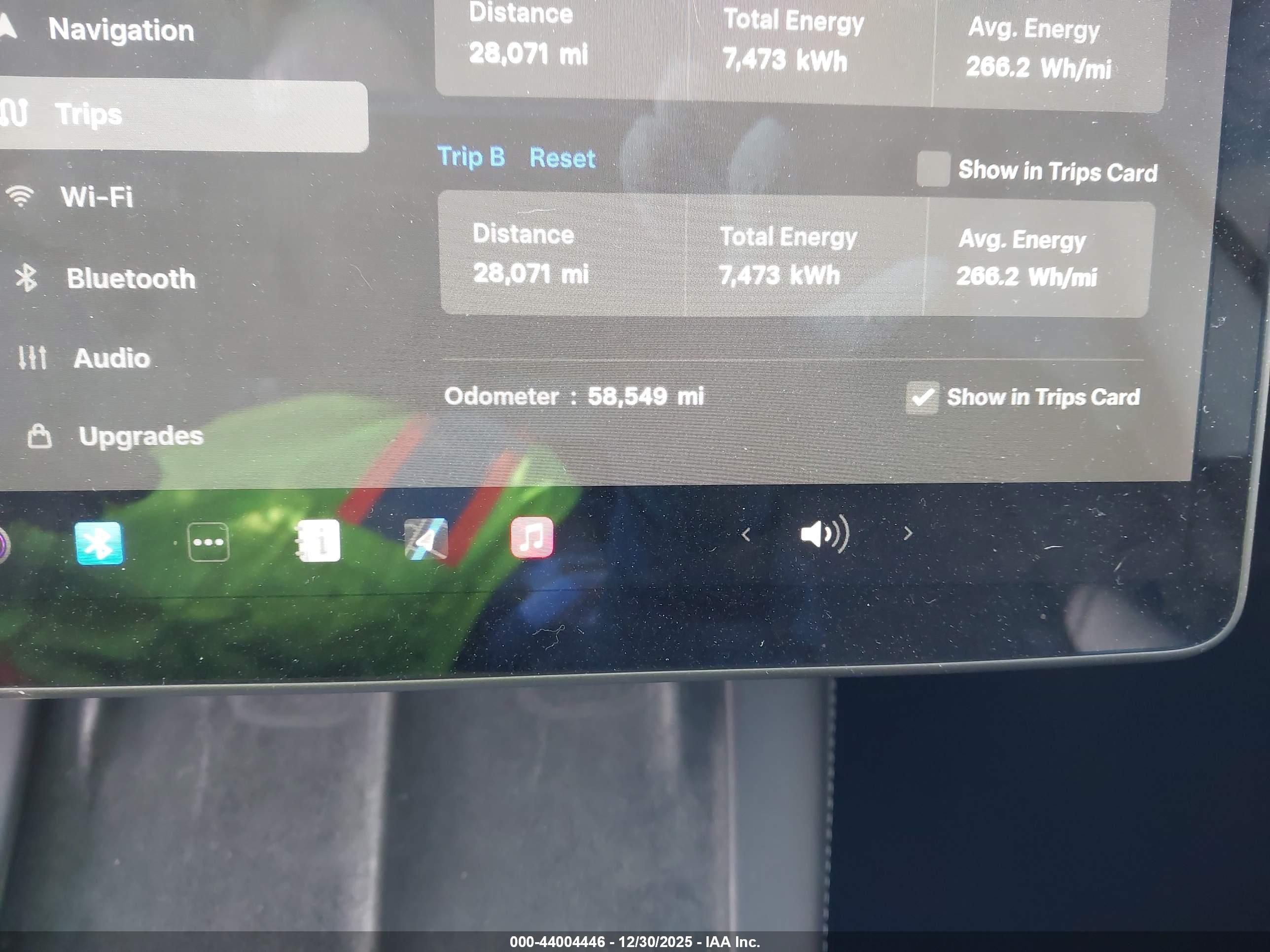 TESLA MODEL image 7