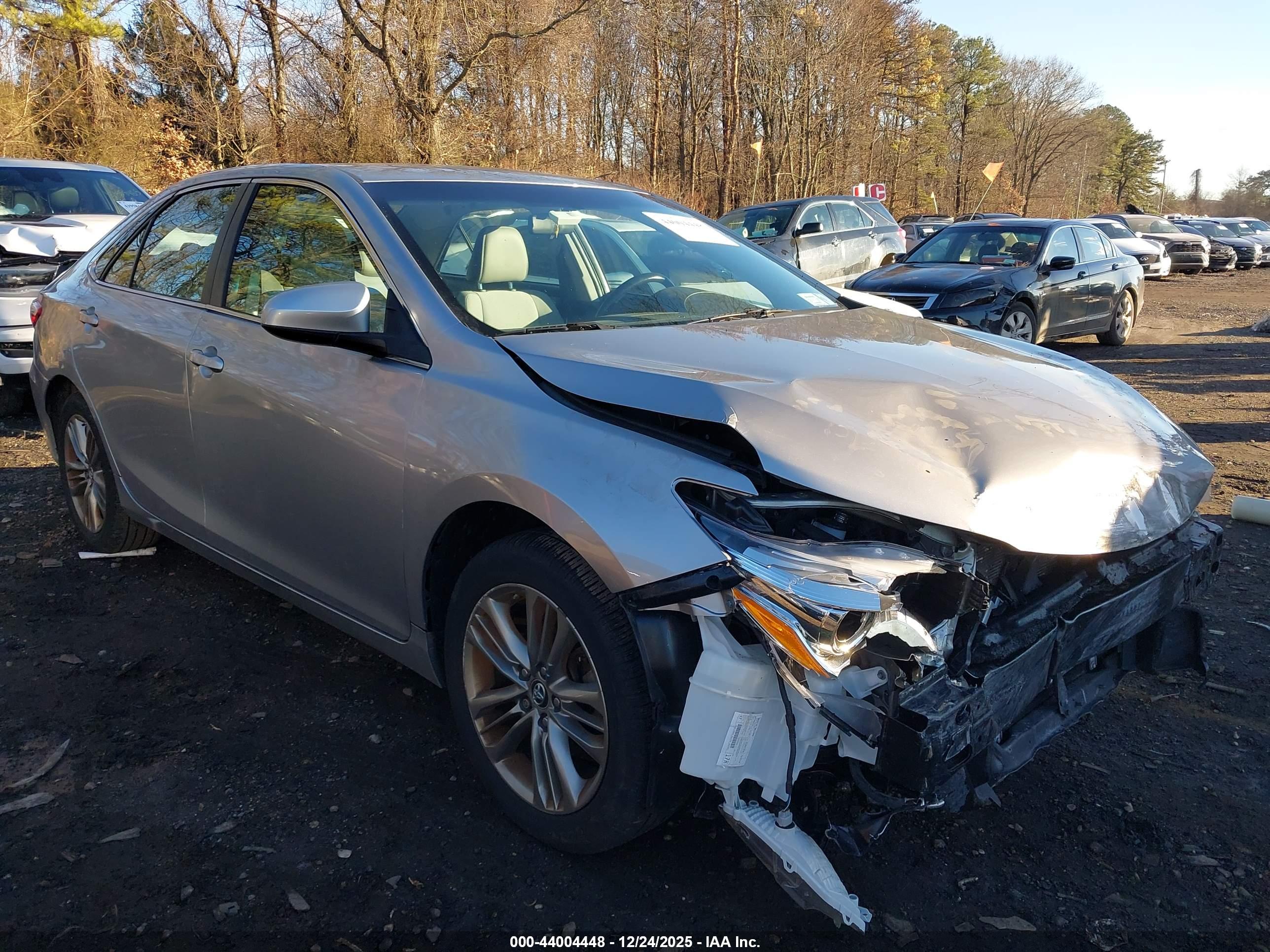 TOYOTA CAMRY image 6