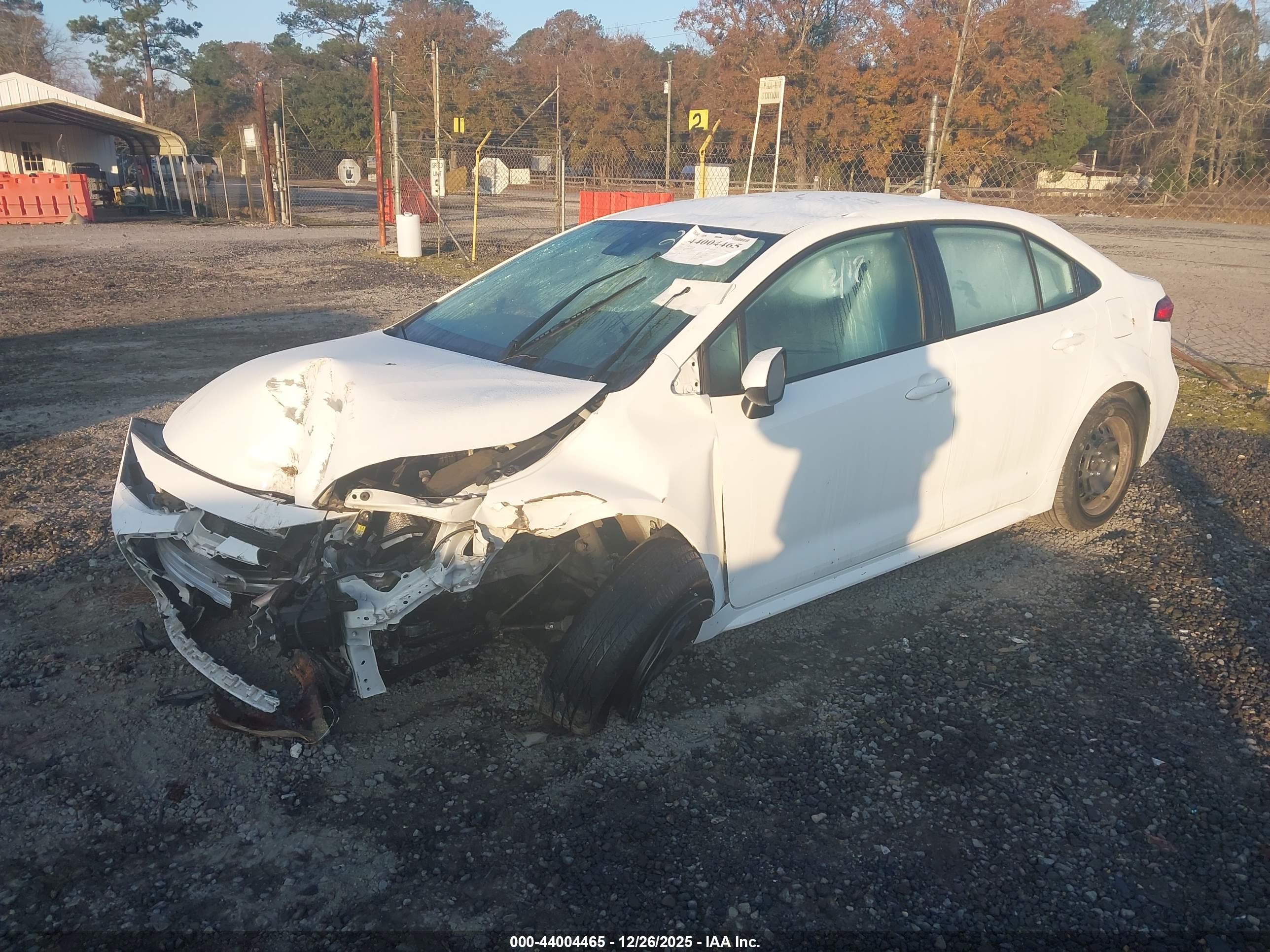 TOYOTA COROLLA image 2