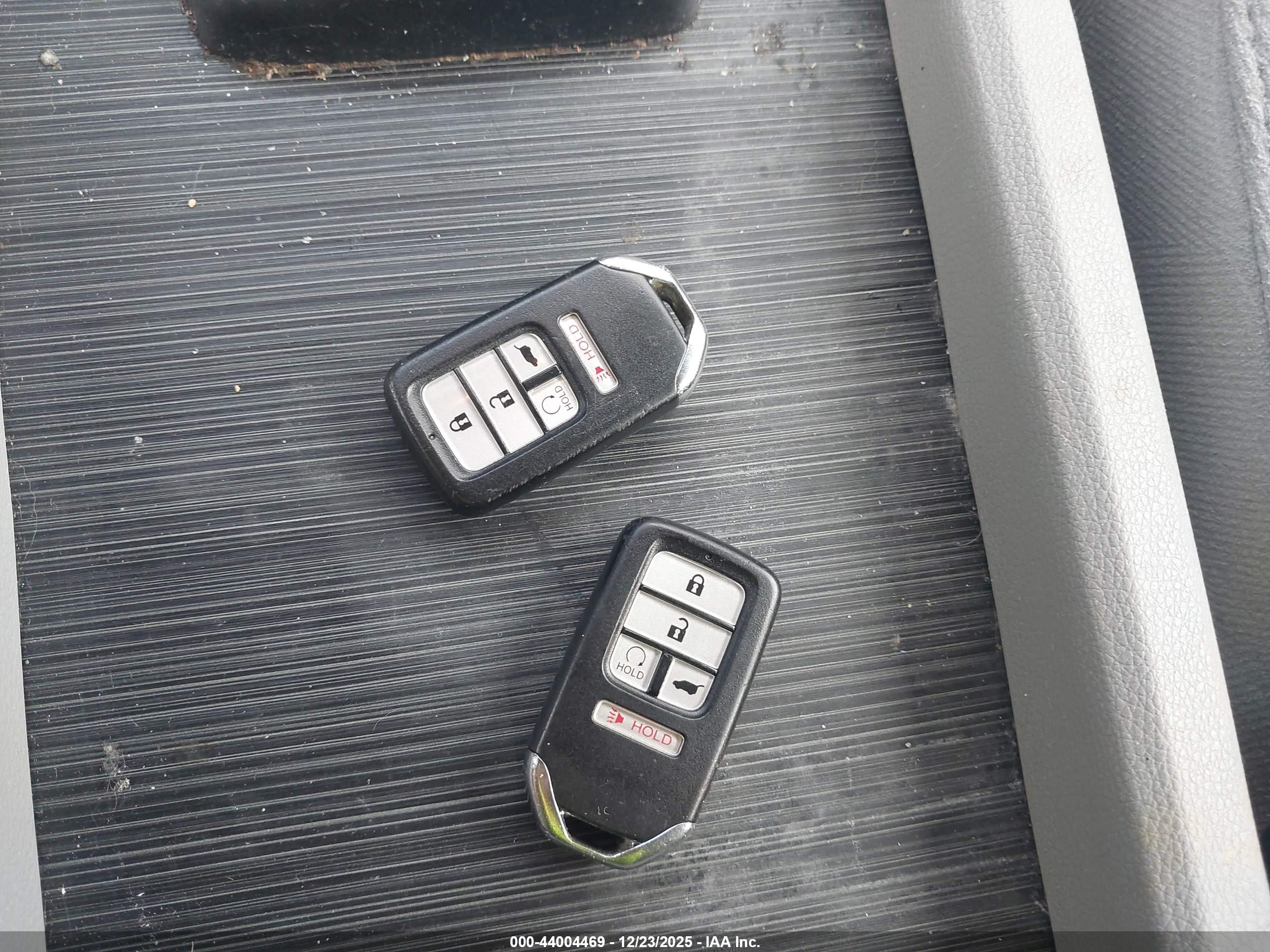 HONDA PILOT image 11