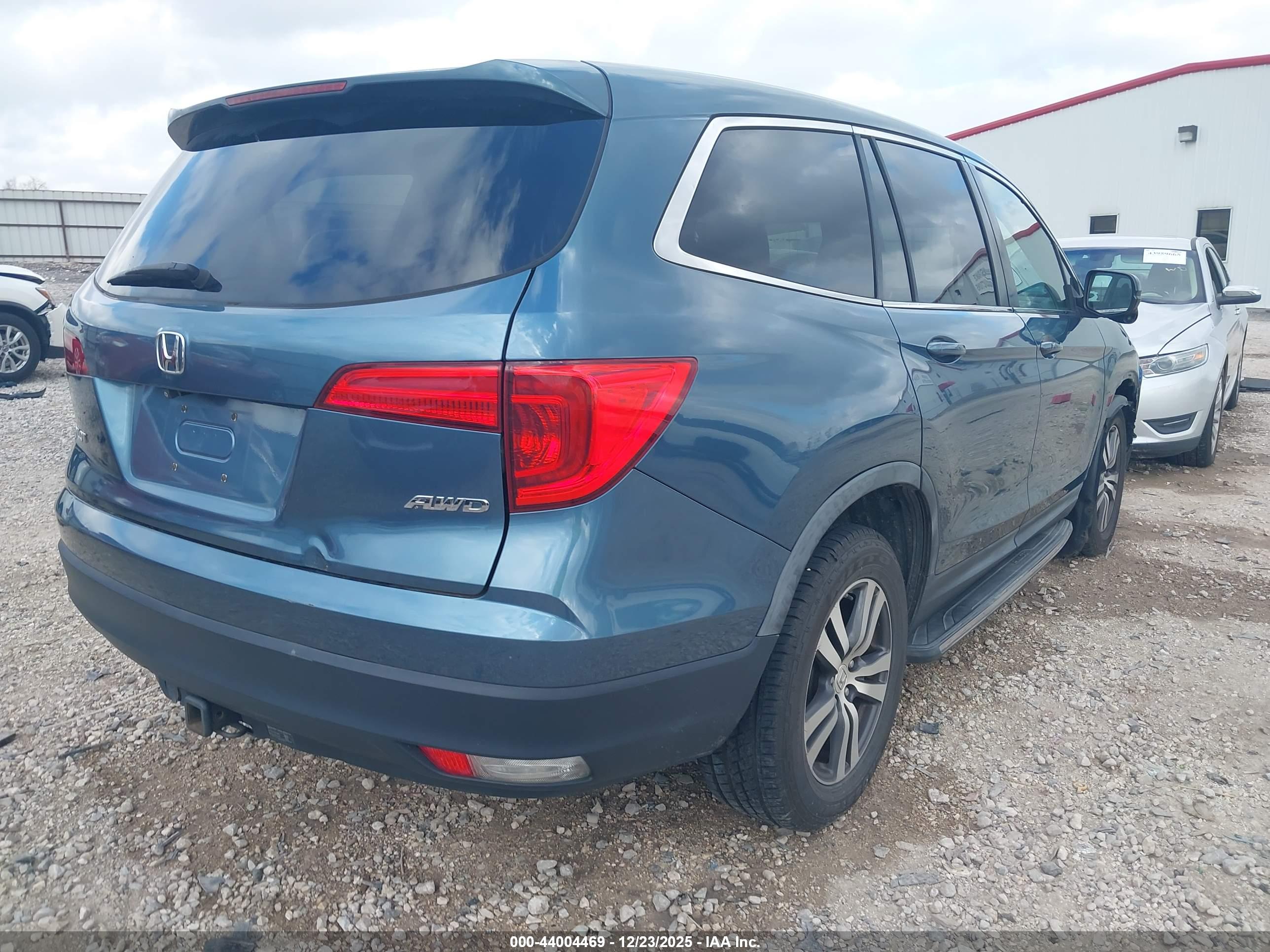 HONDA PILOT image 4
