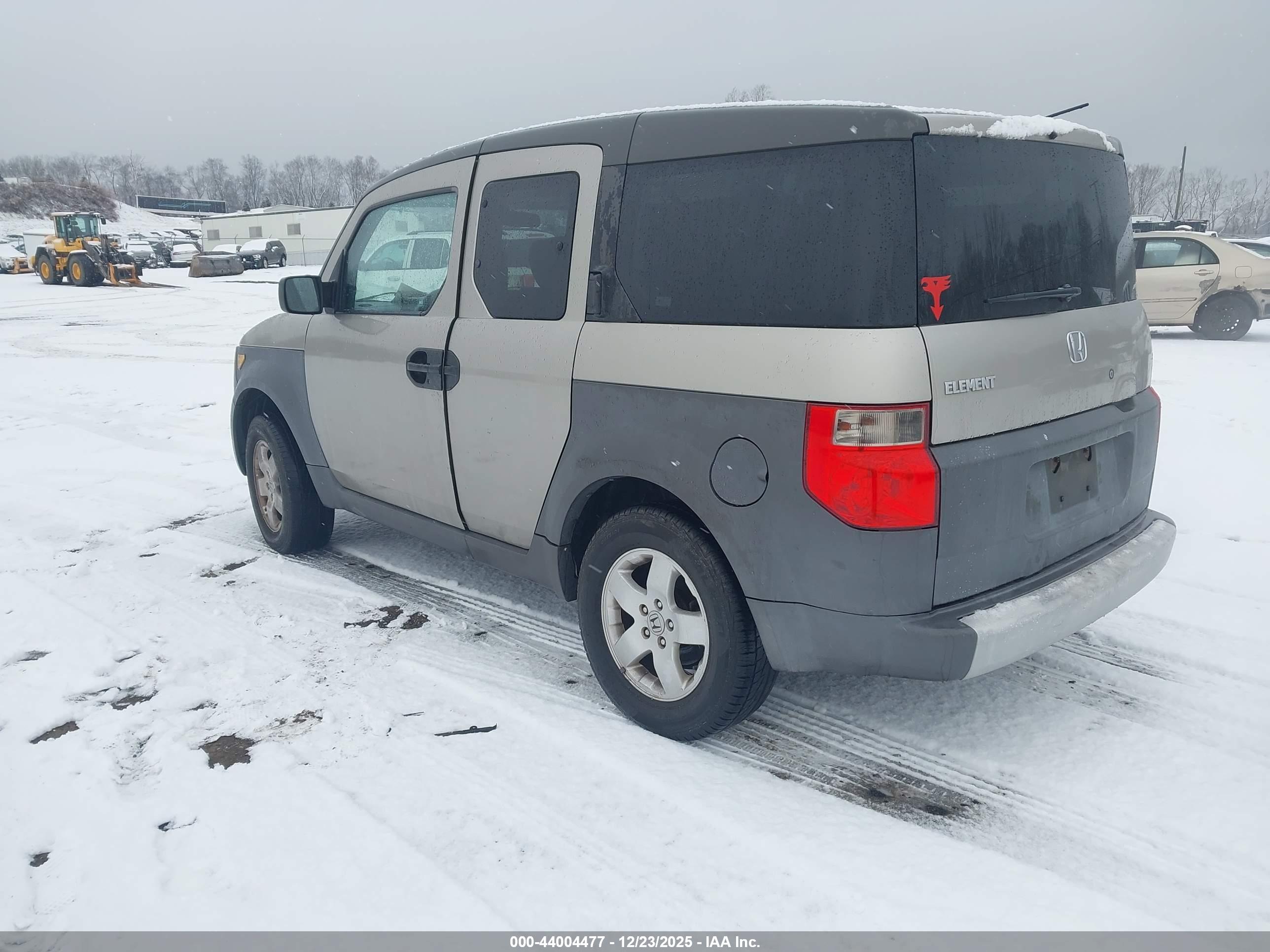 HONDA ELEMENT image 3