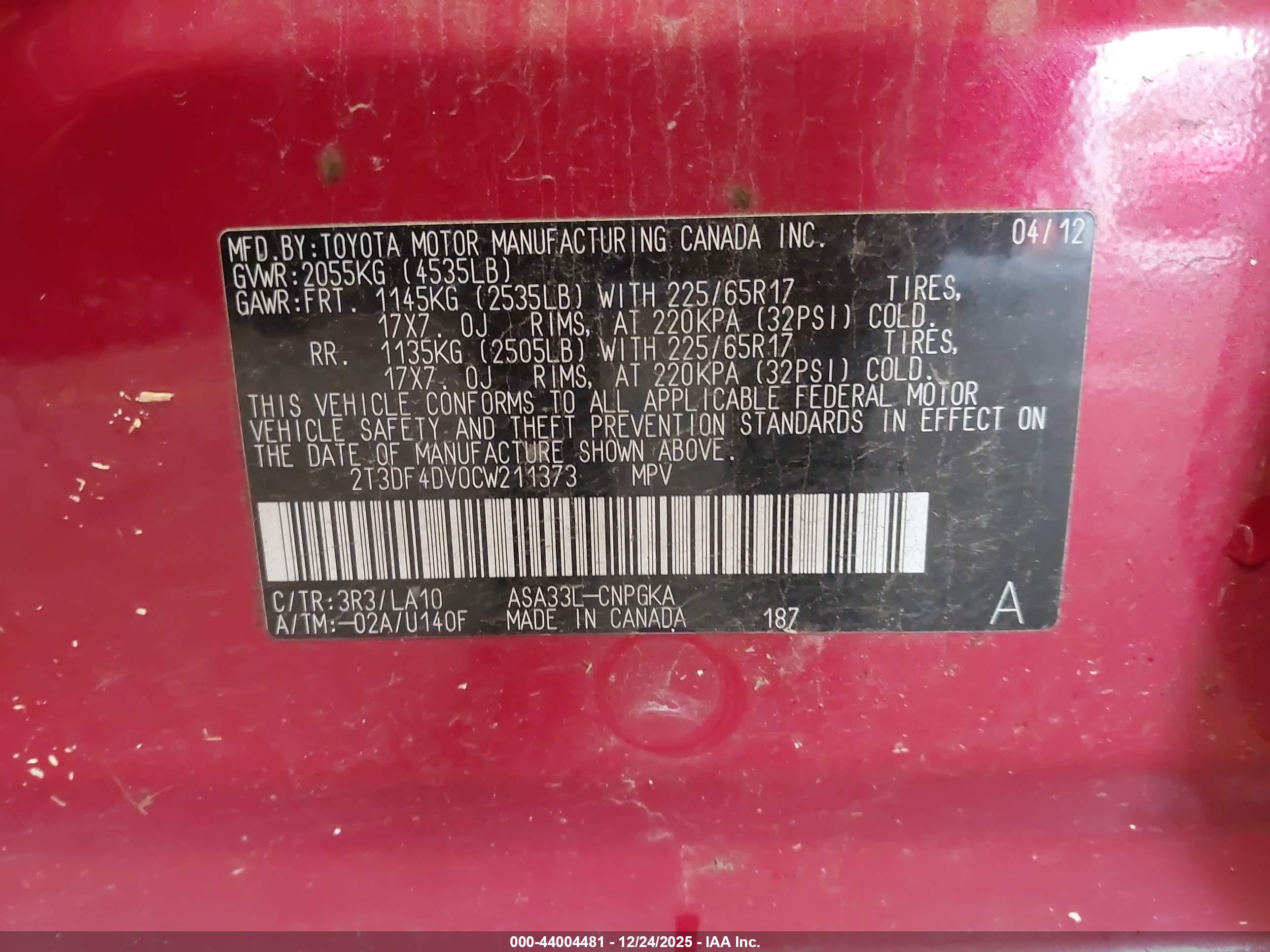 TOYOTA RAV4 image 9