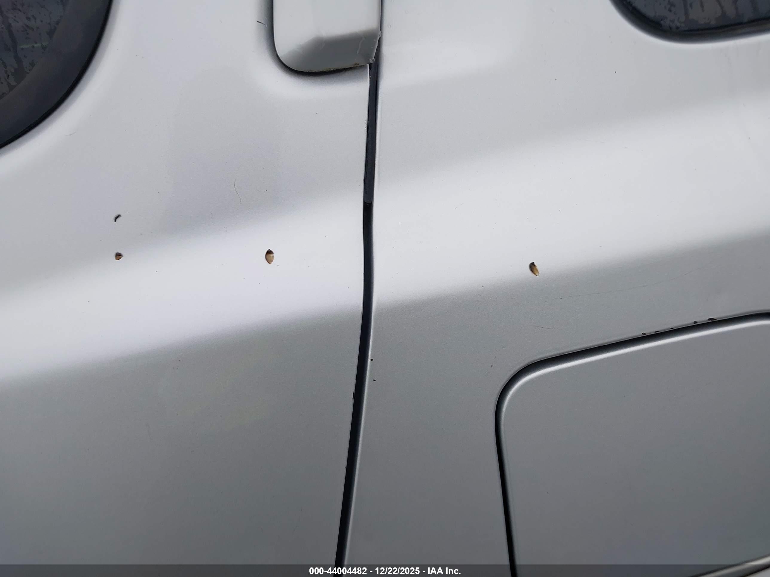NISSAN ARMADA image 6