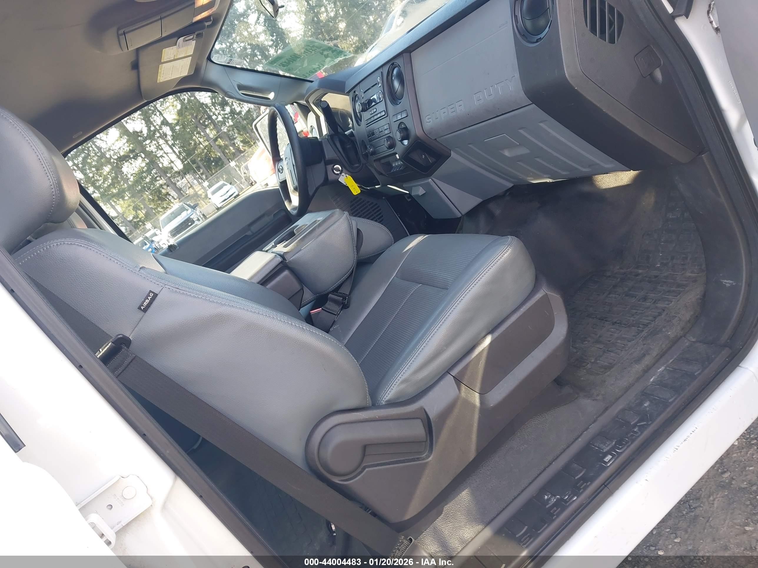 FORD F-350 image 5