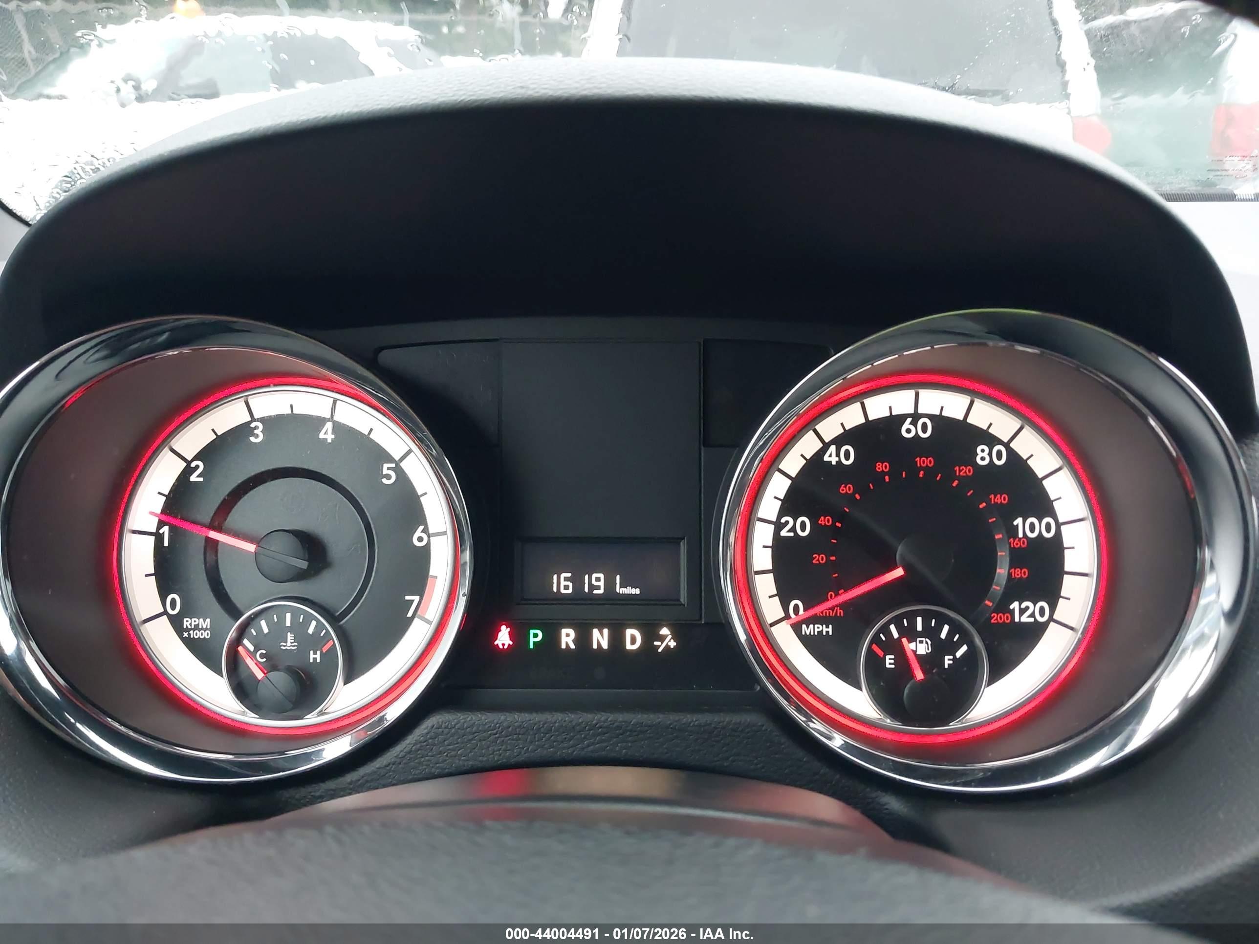 DODGE GRAND image 7