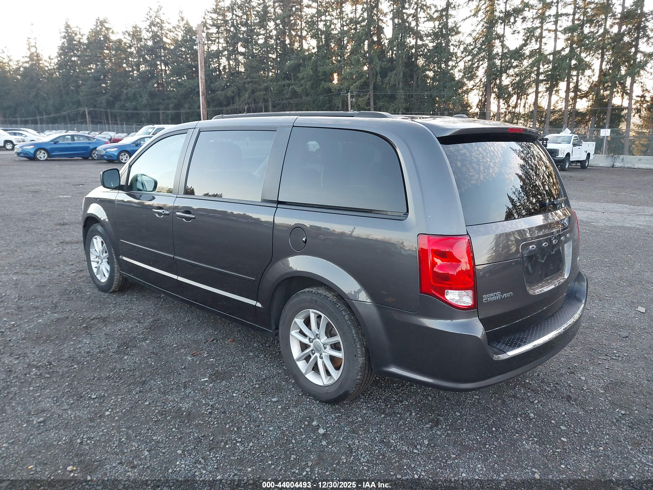 DODGE GRAND image 3