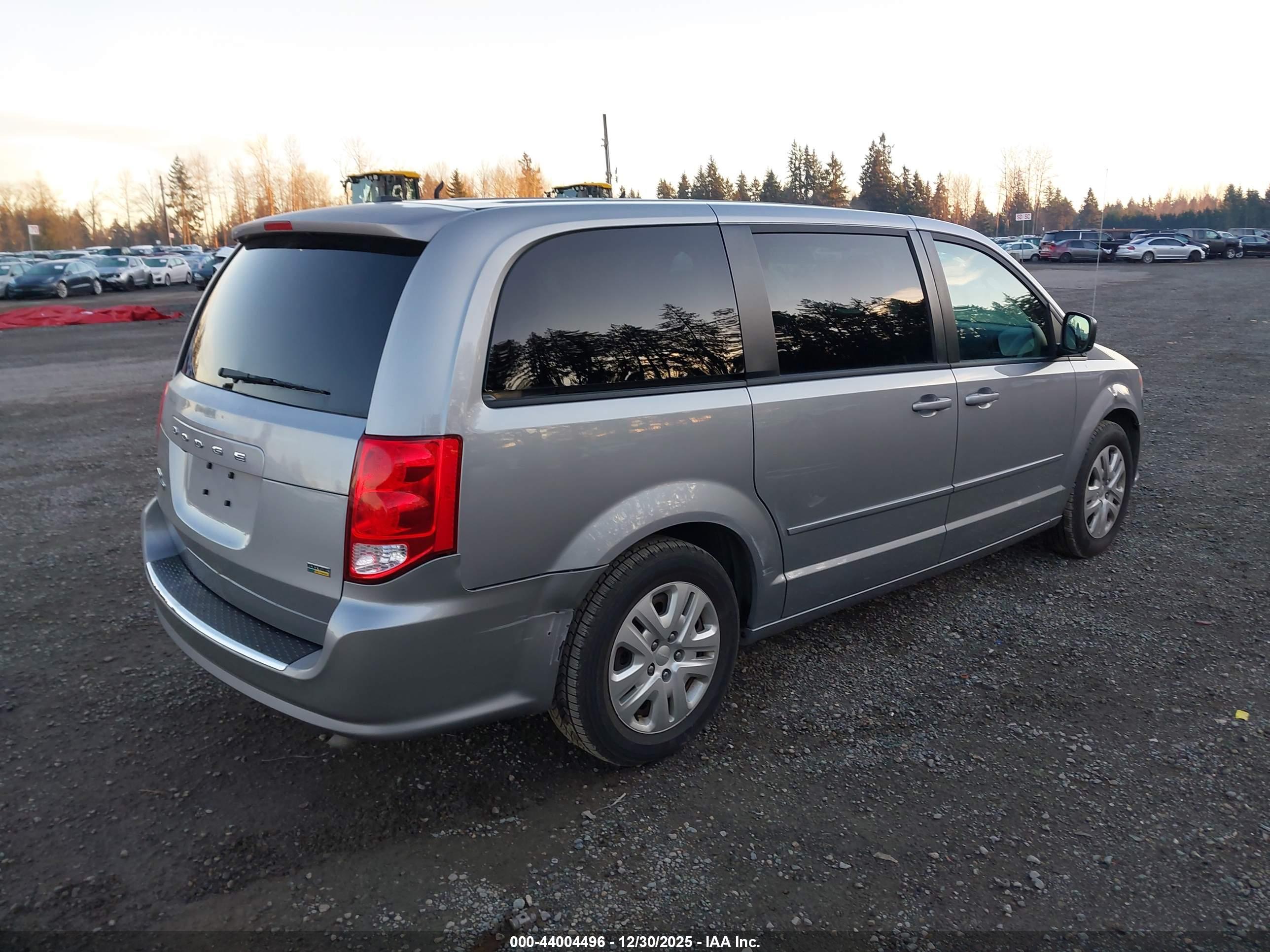 DODGE GRAND image 4