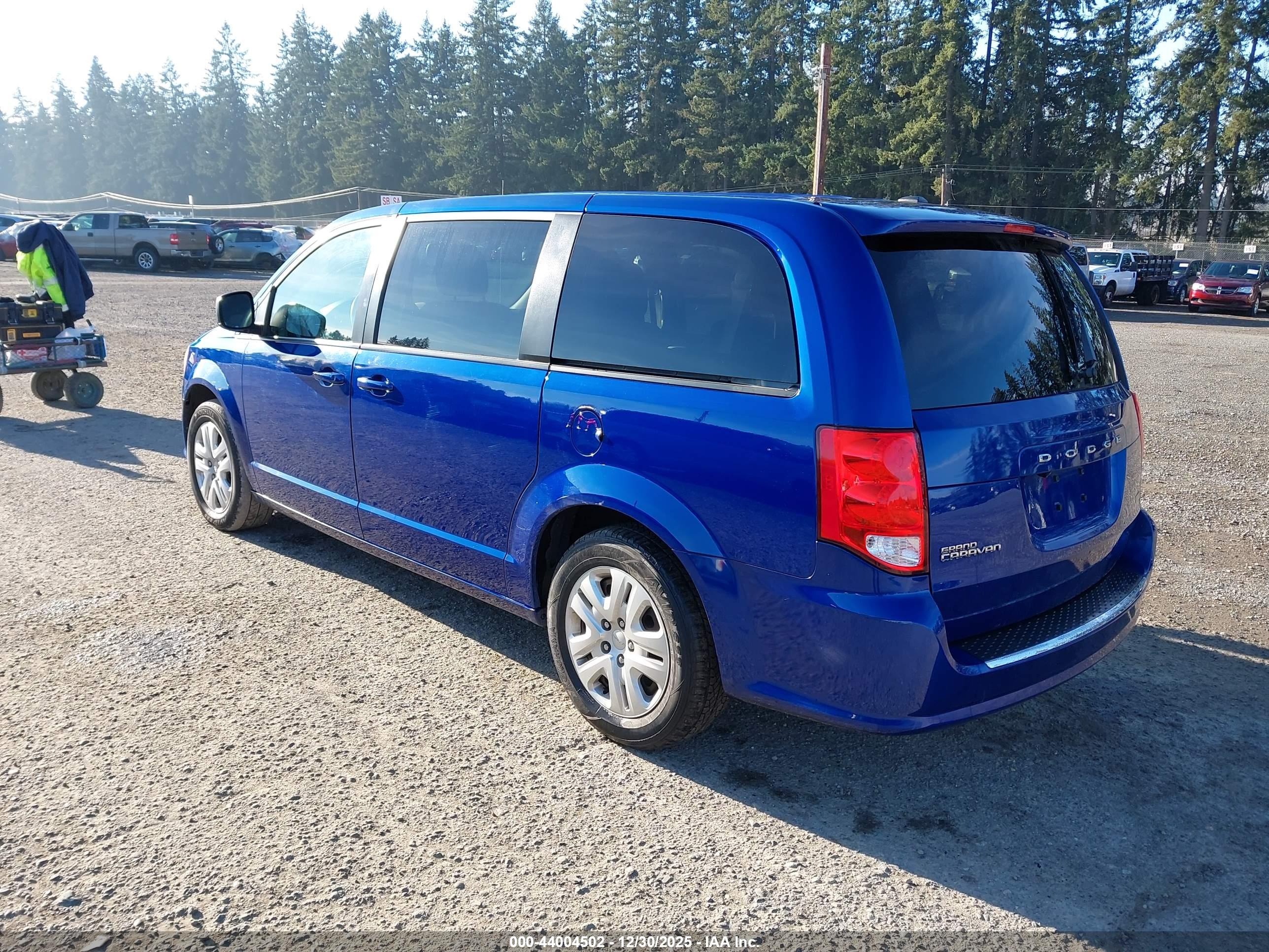 DODGE GRAND image 3
