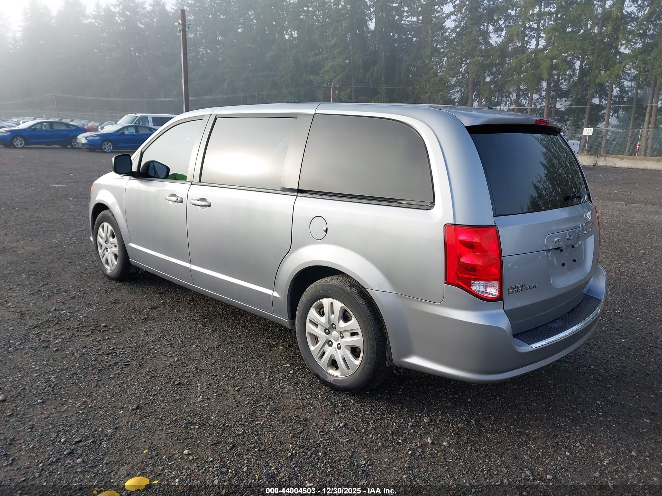 DODGE GRAND image 3