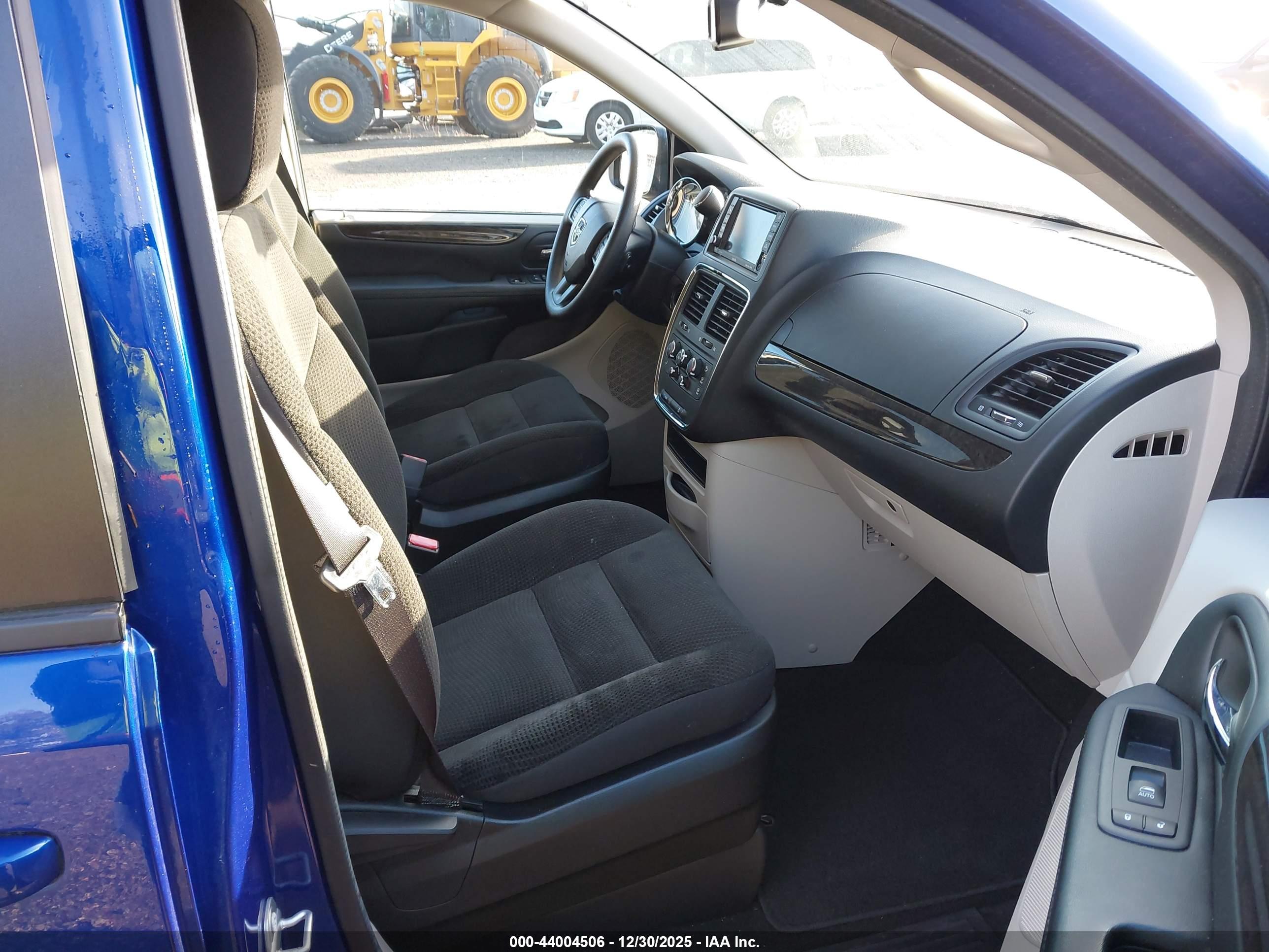 DODGE GRAND image 5