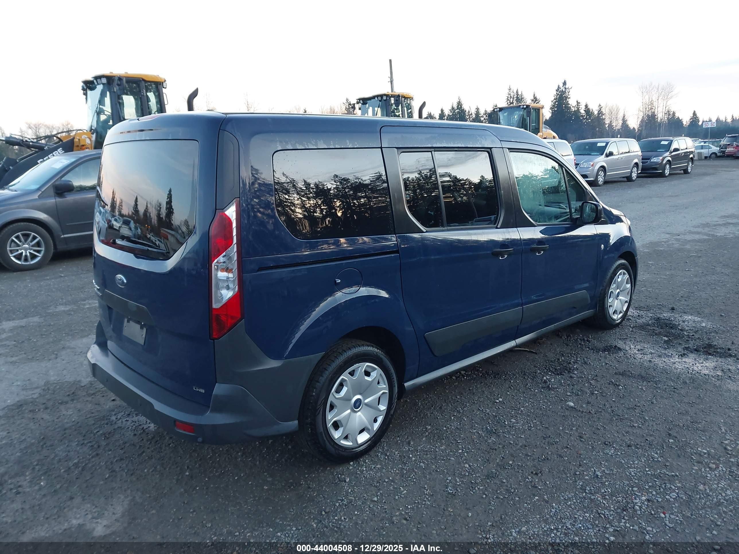 FORD TRANSIT image 4