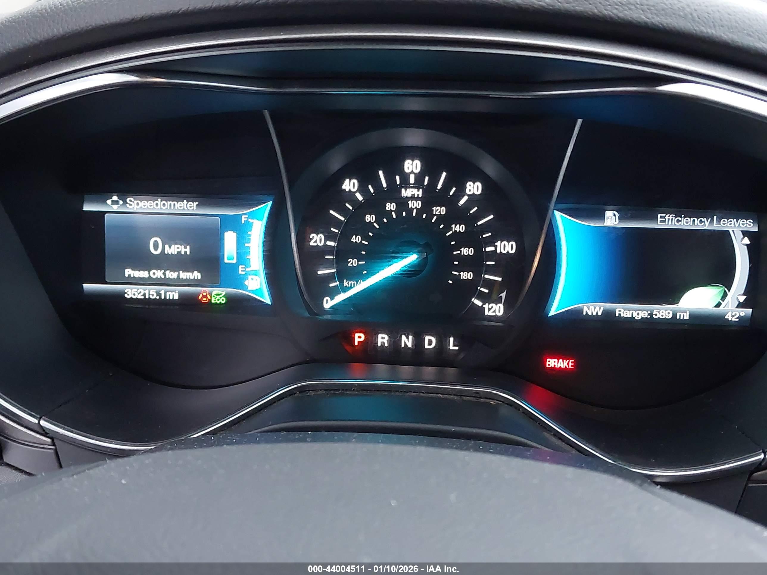 FORD FUSION image 7