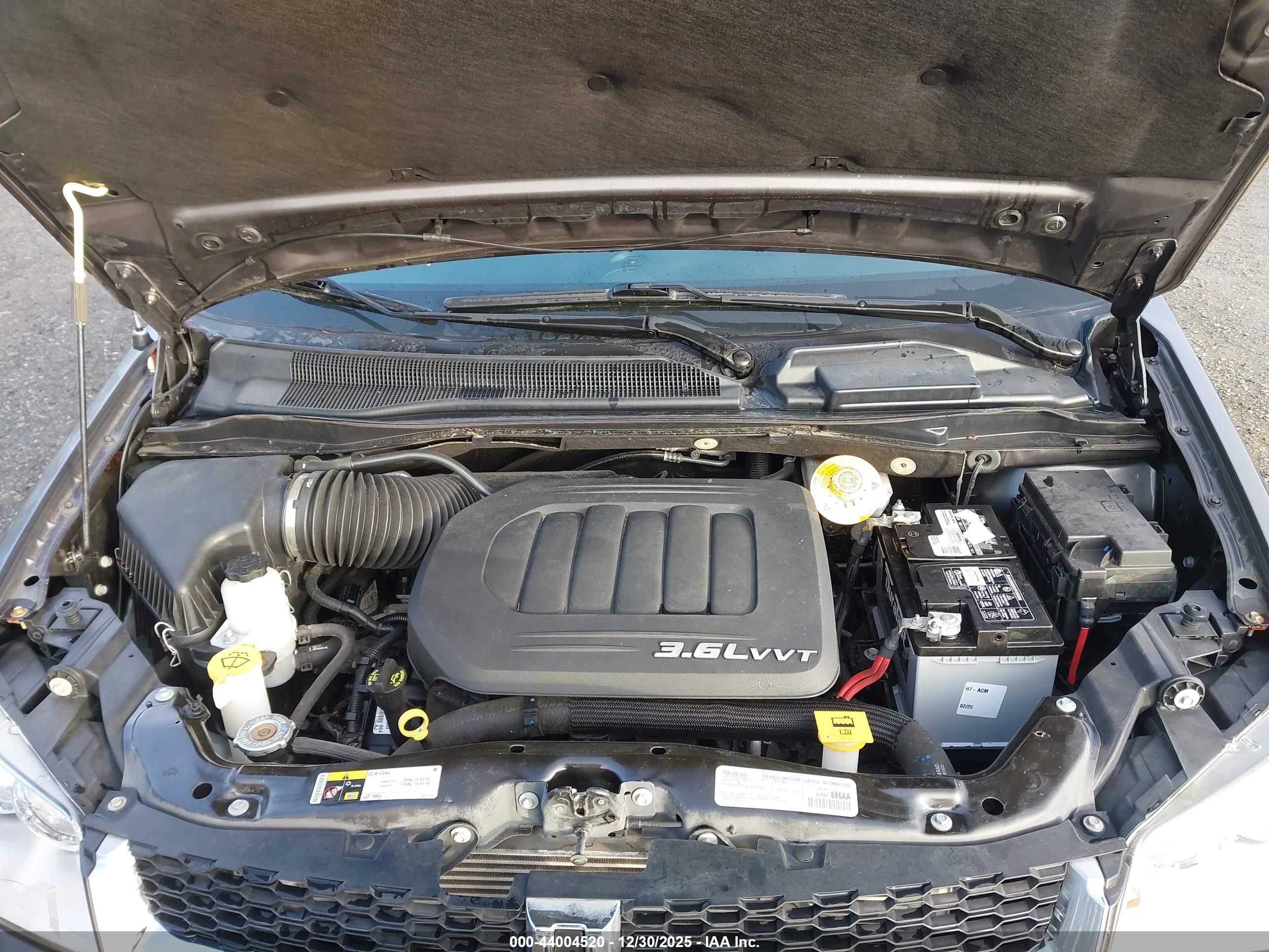 DODGE GRAND image 10