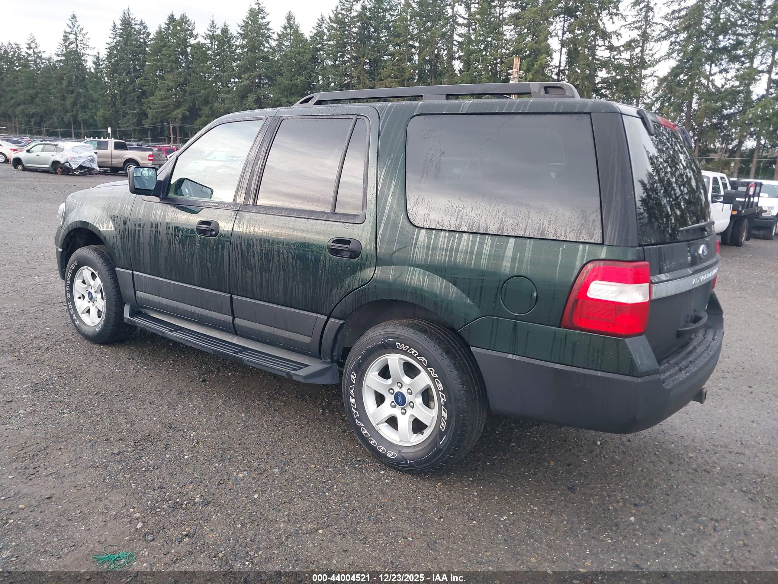 FORD EXPEDITION image 3