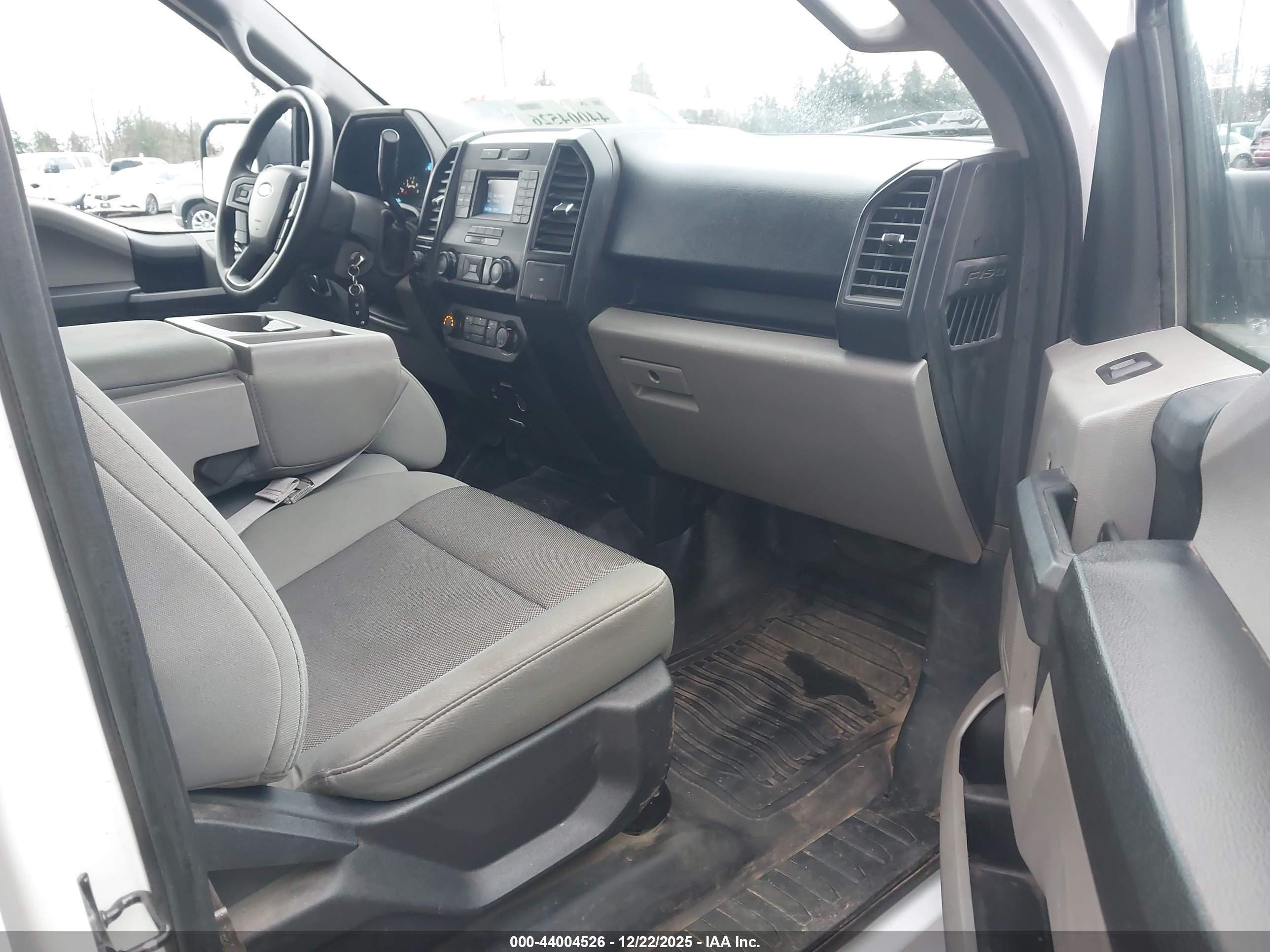 FORD F-150 image 5