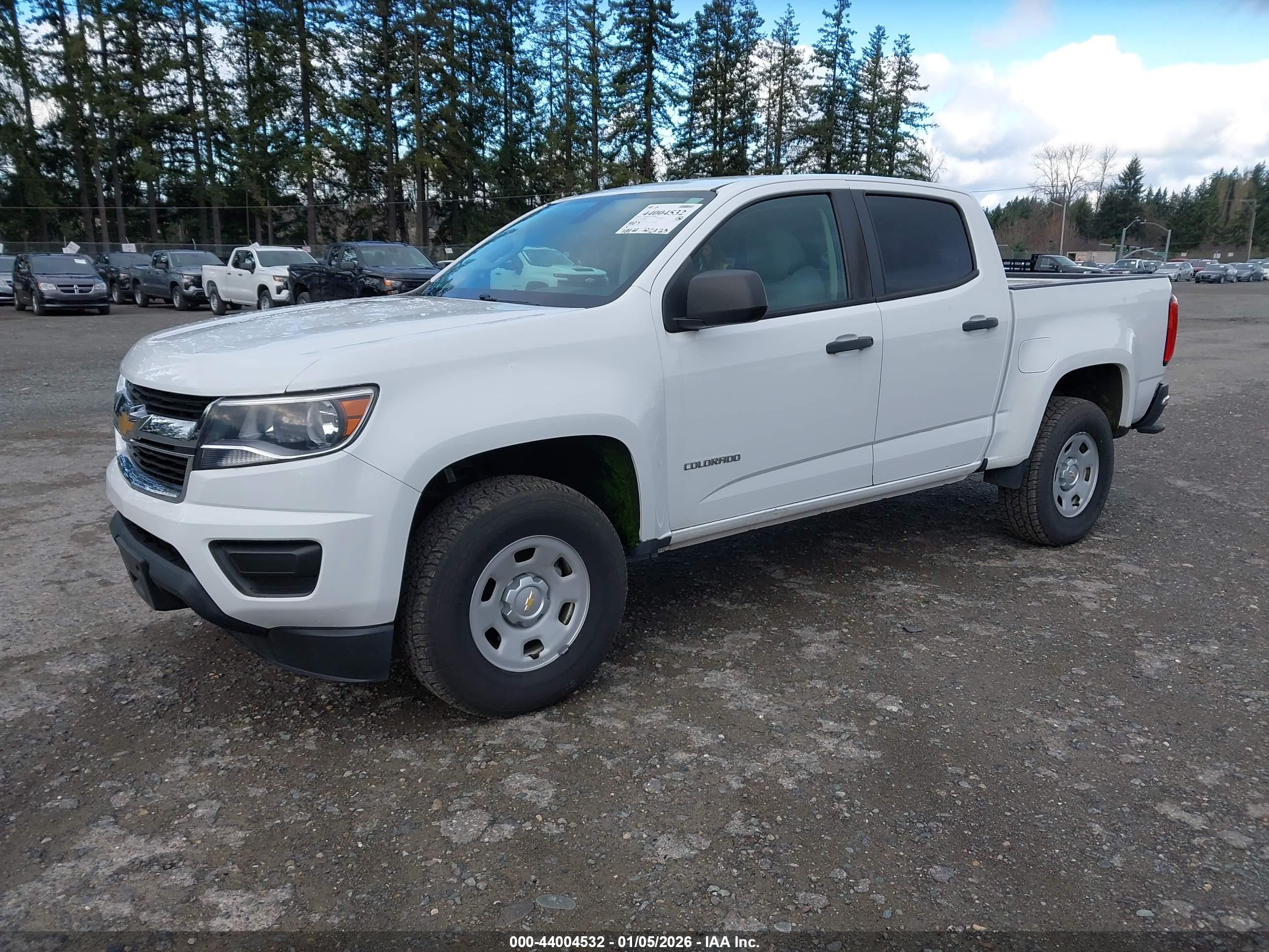 CHEVROLET COLORADO image 2