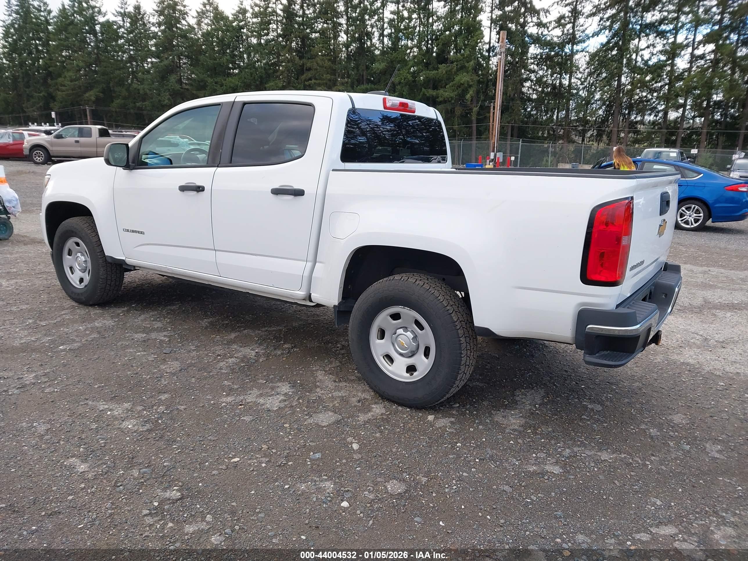 CHEVROLET COLORADO image 3