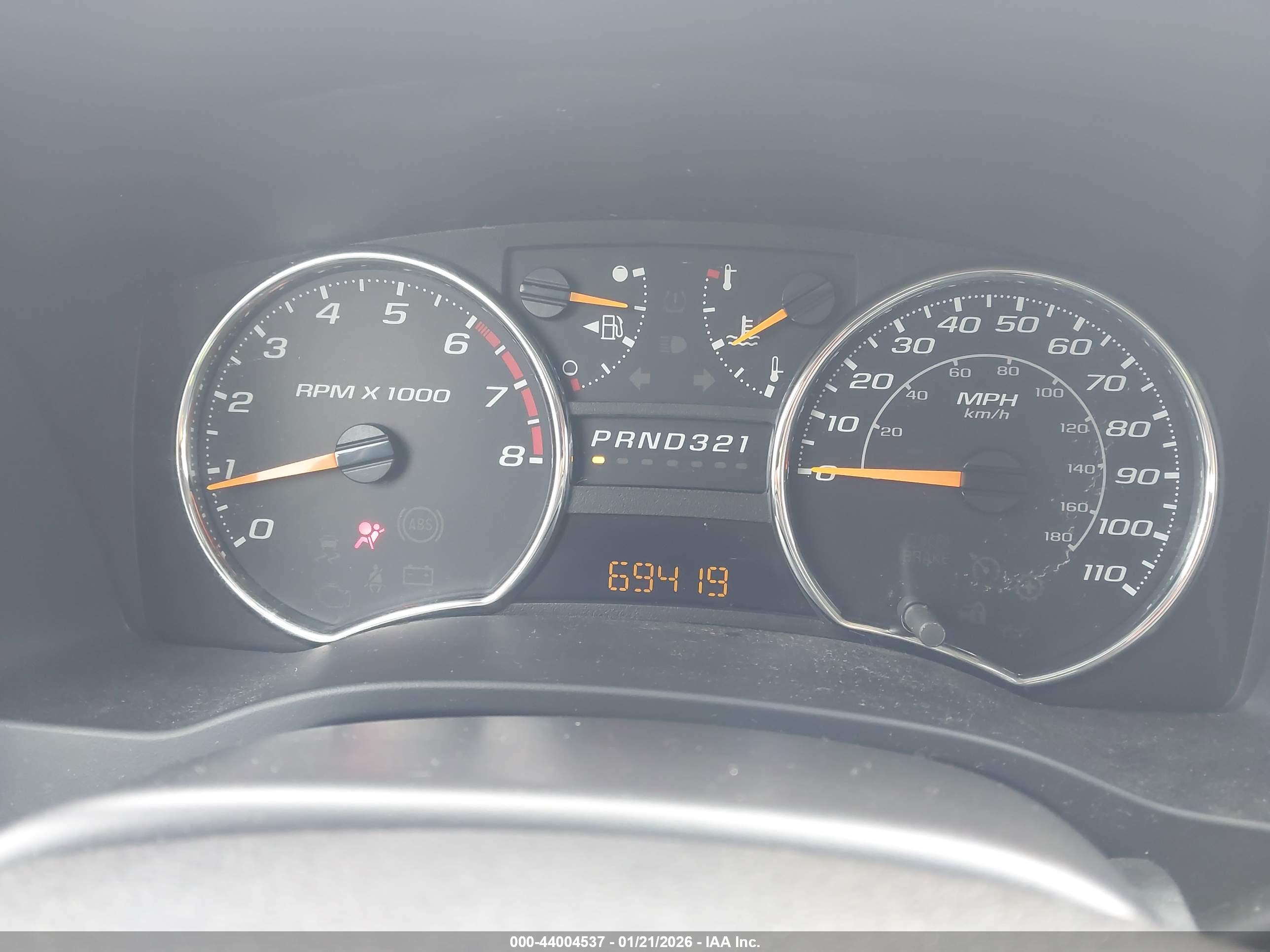 CHEVROLET COLORADO image 7