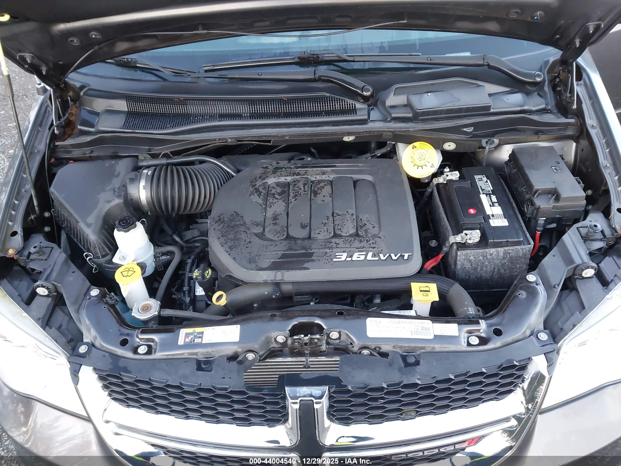 DODGE GRAND image 10