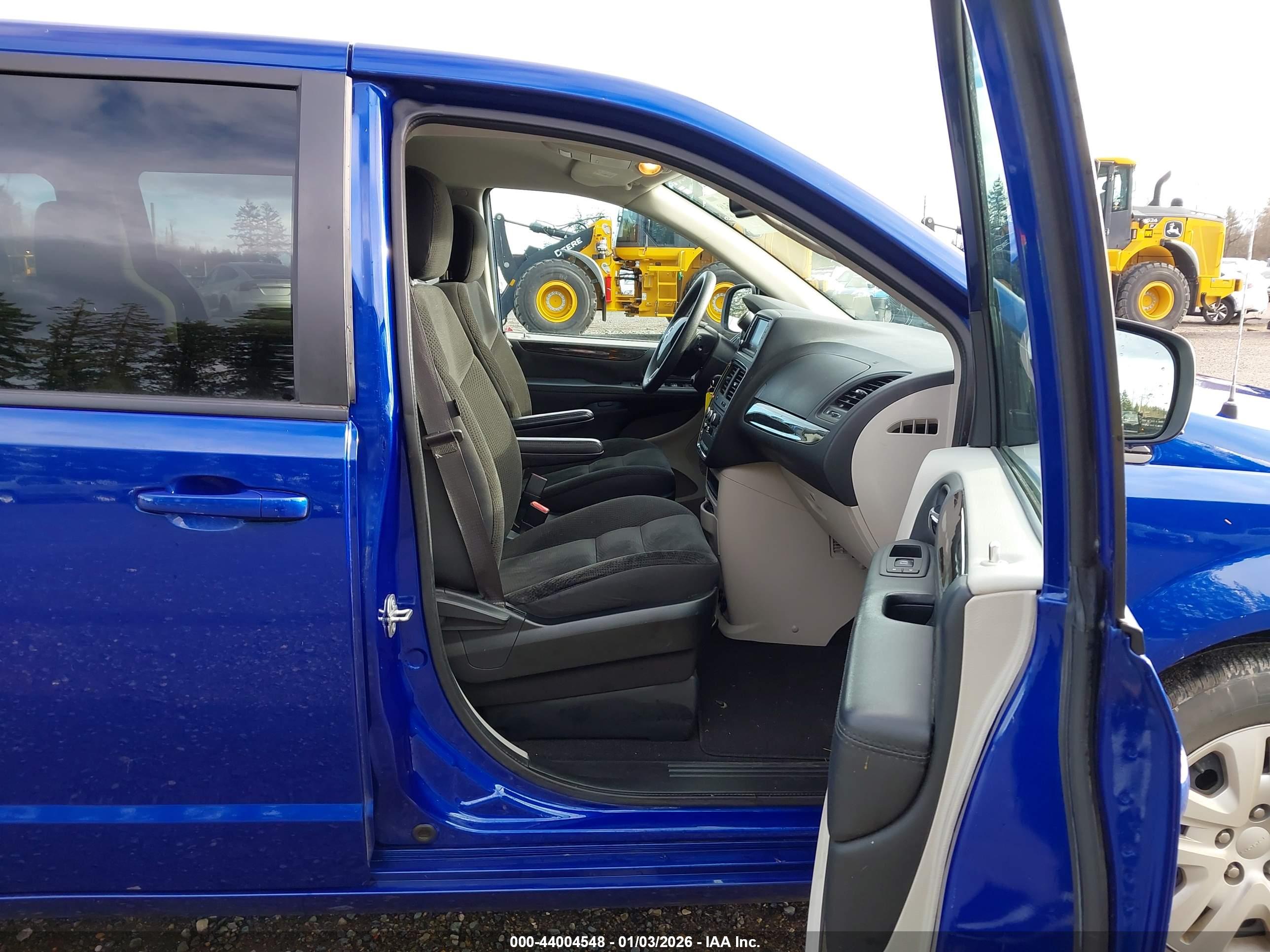 DODGE GRAND image 5