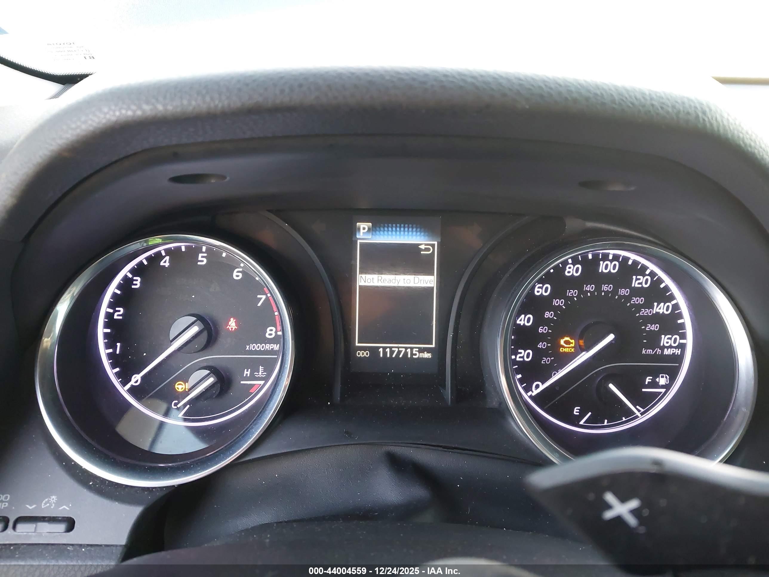 TOYOTA CAMRY image 7