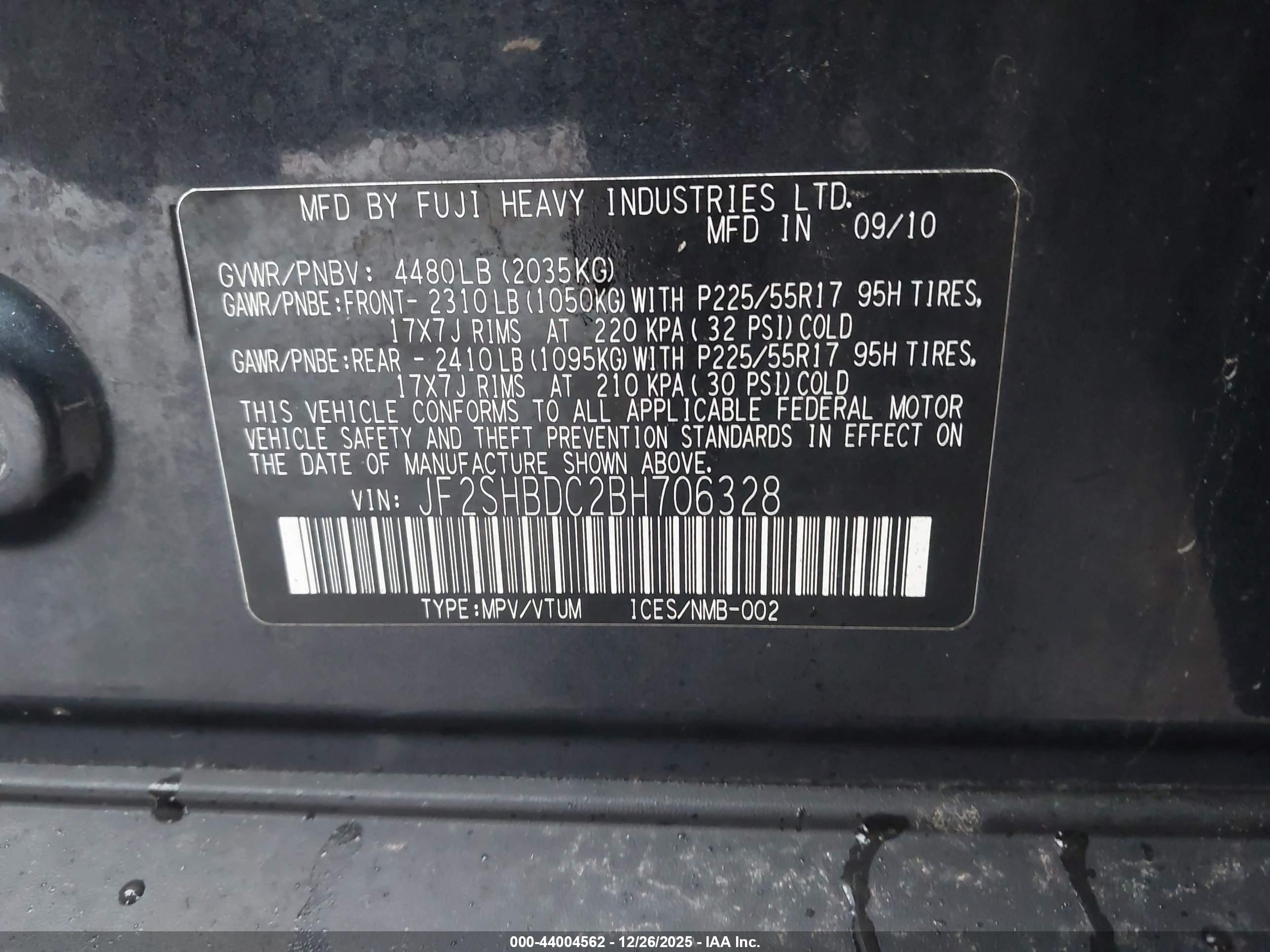 SUBARU FORESTER image 9