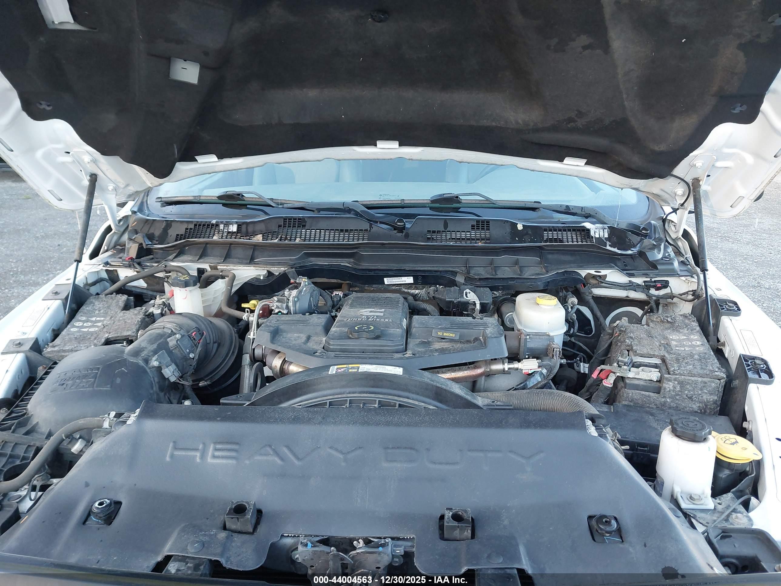 RAM 3500 image 10