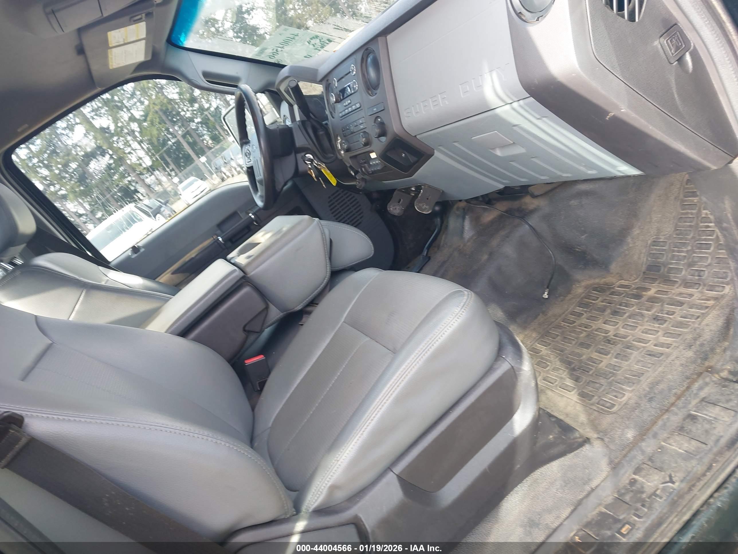 FORD F-350 image 5