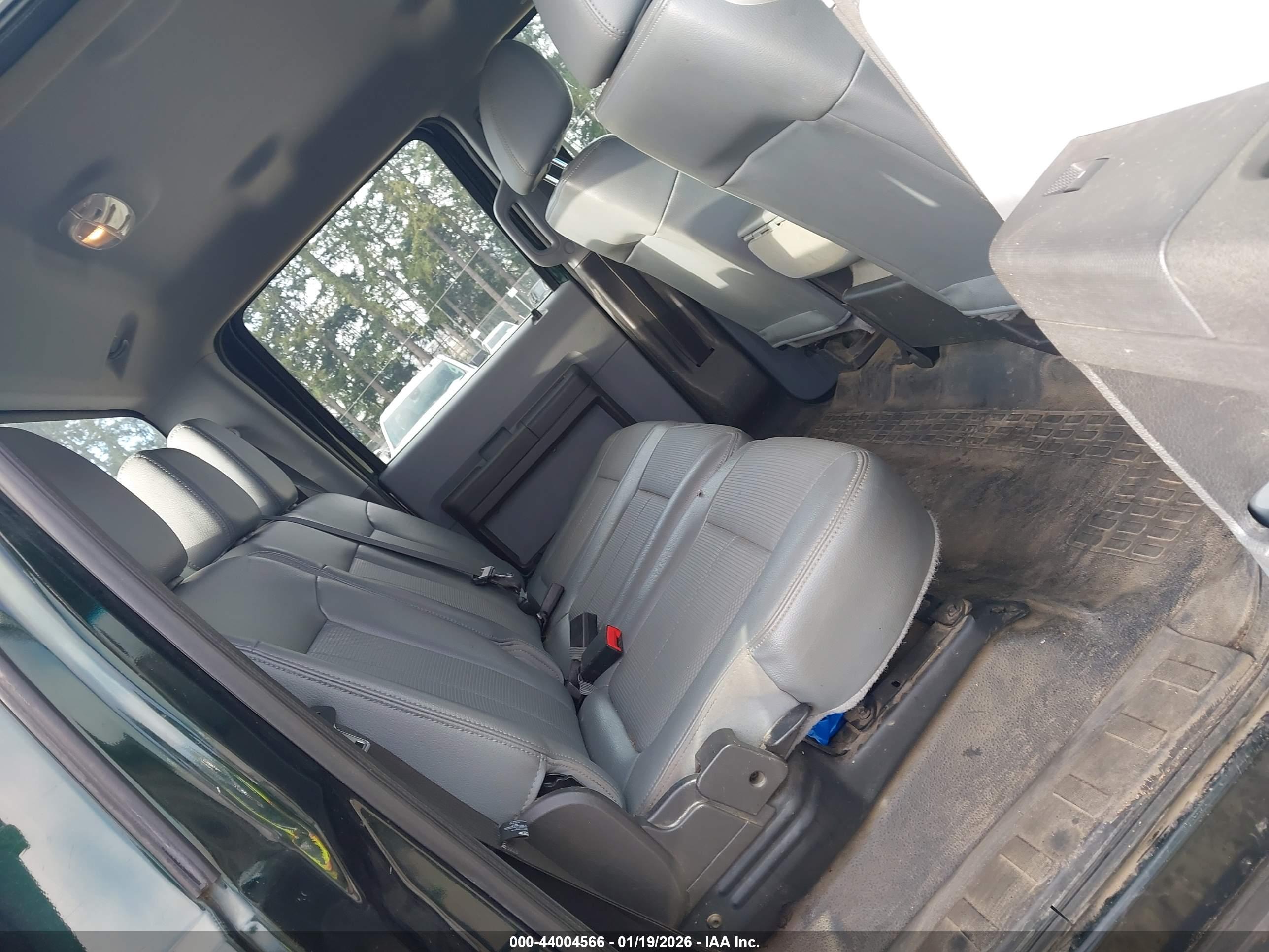 FORD F-350 image 8