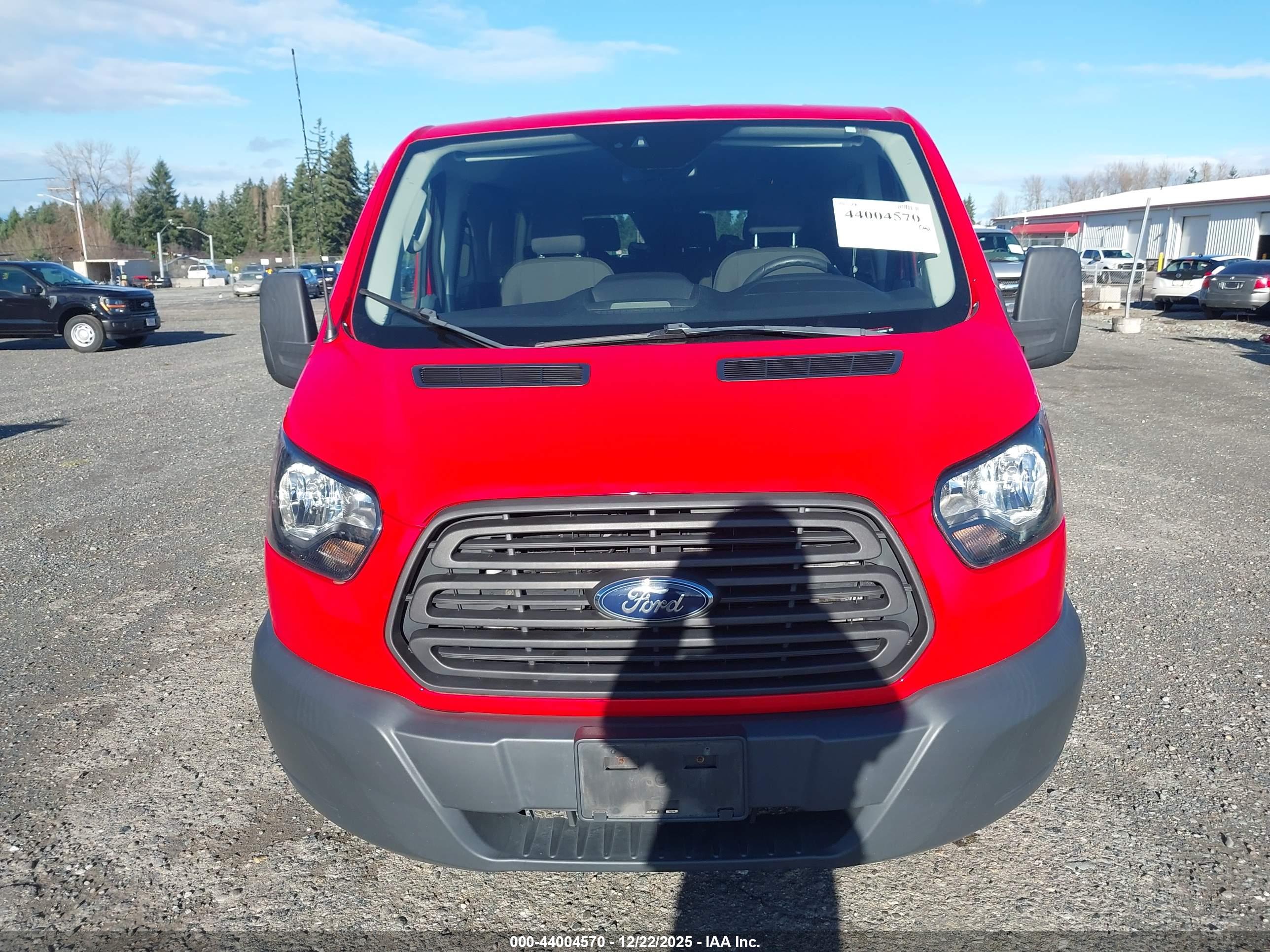 FORD TRANSIT-350 image 6