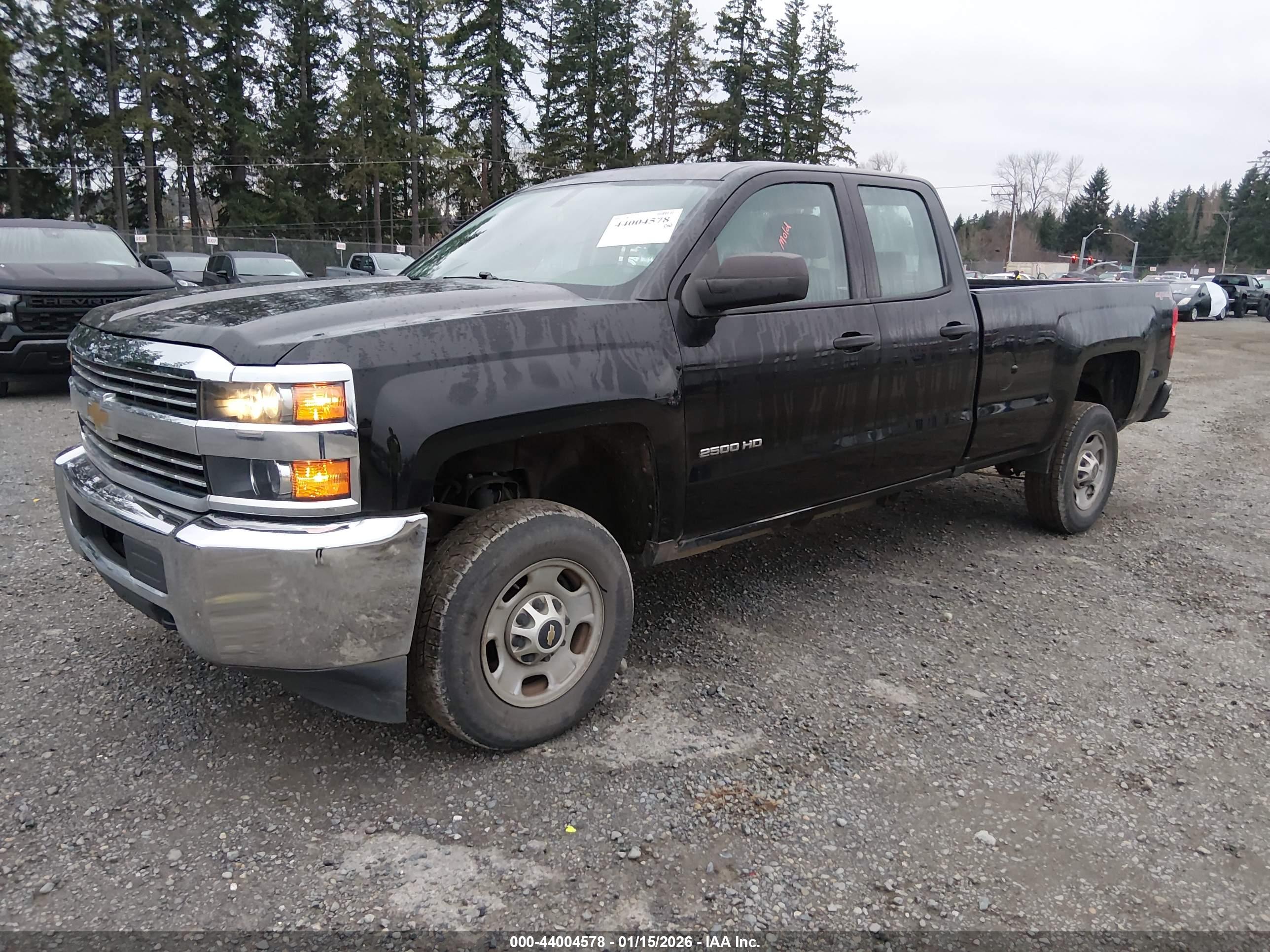 CHEVROLET SILVERADO image 2