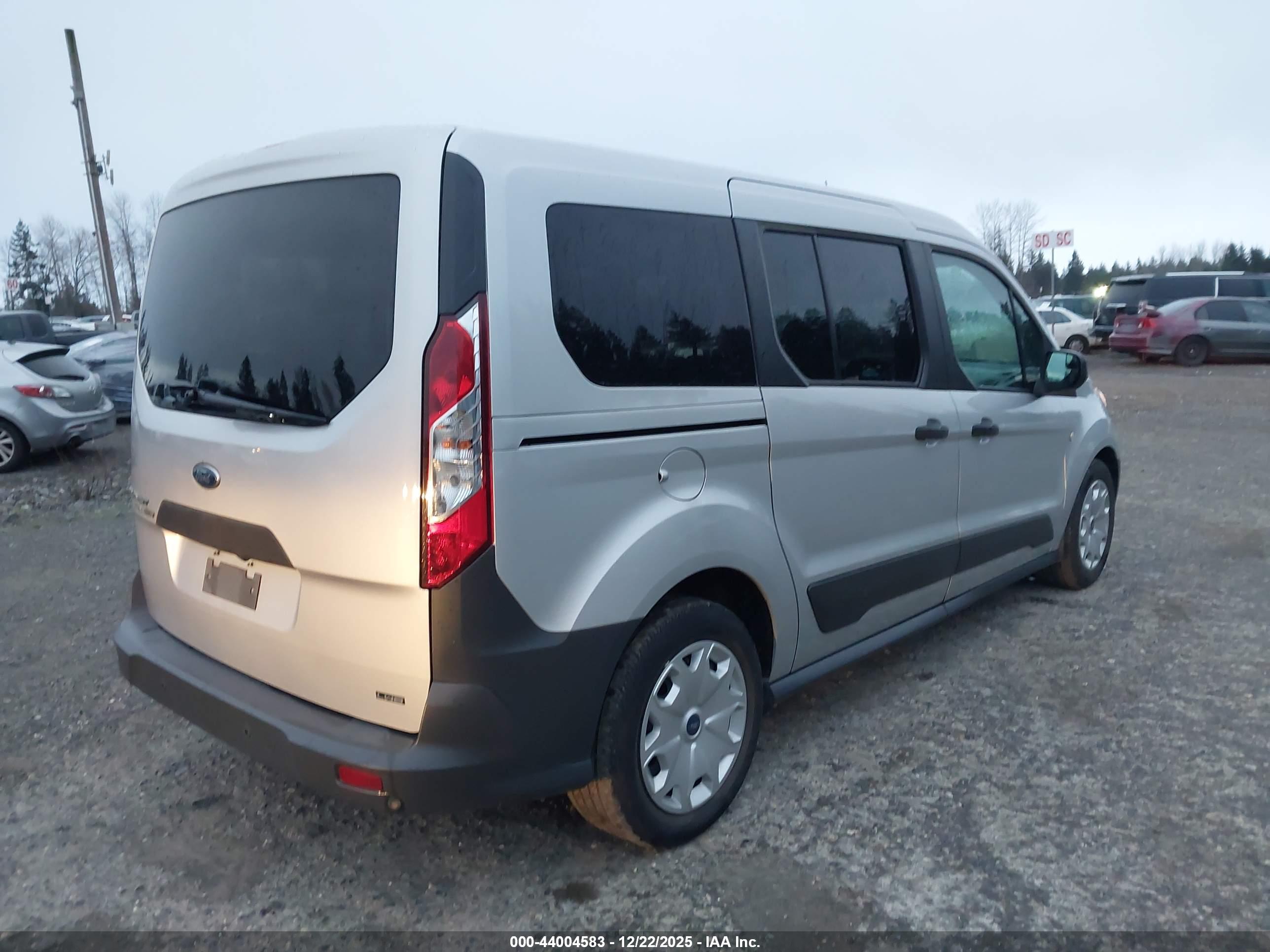 FORD TRANSIT image 4