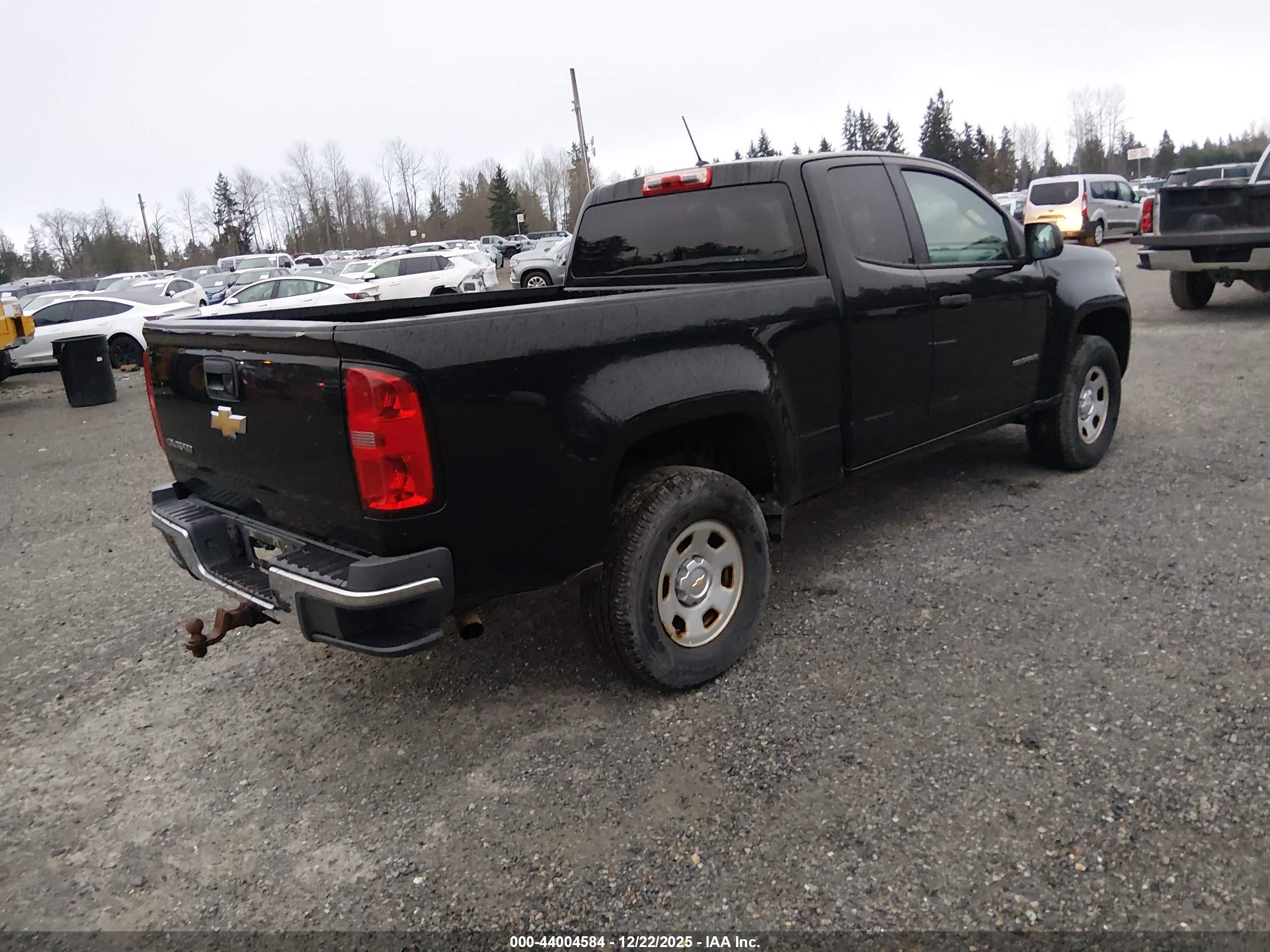 CHEVROLET COLORADO image 4