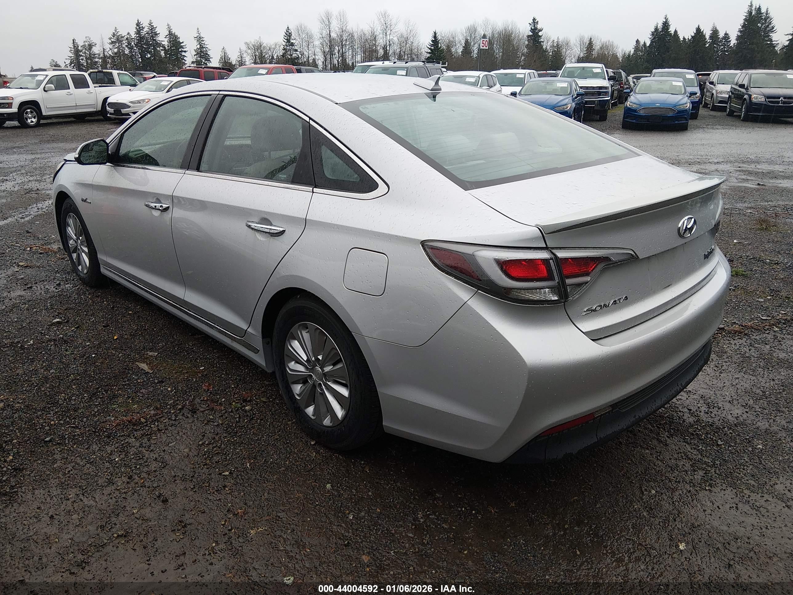 HYUNDAI SONATA image 3