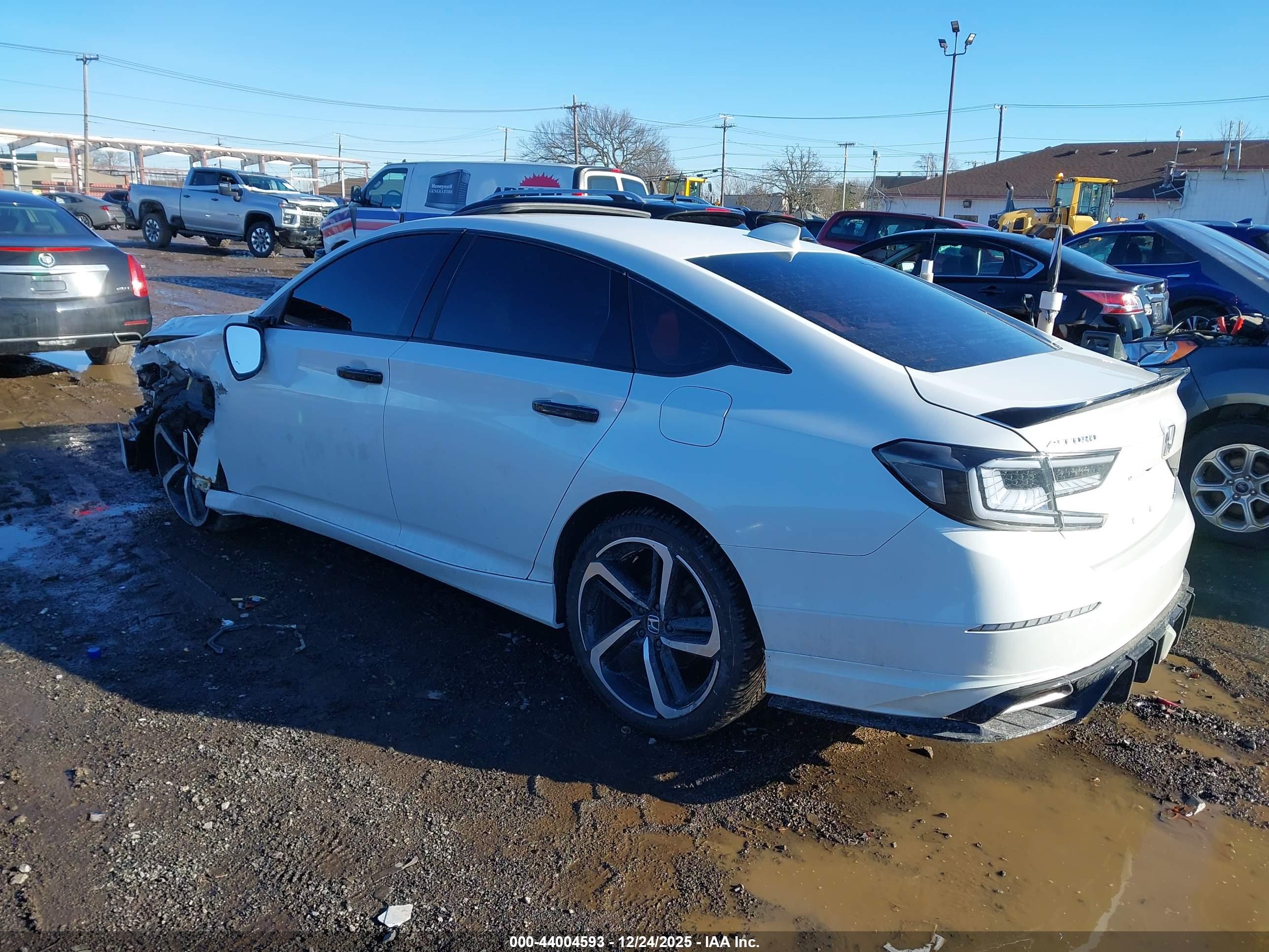 HONDA ACCORD image 3